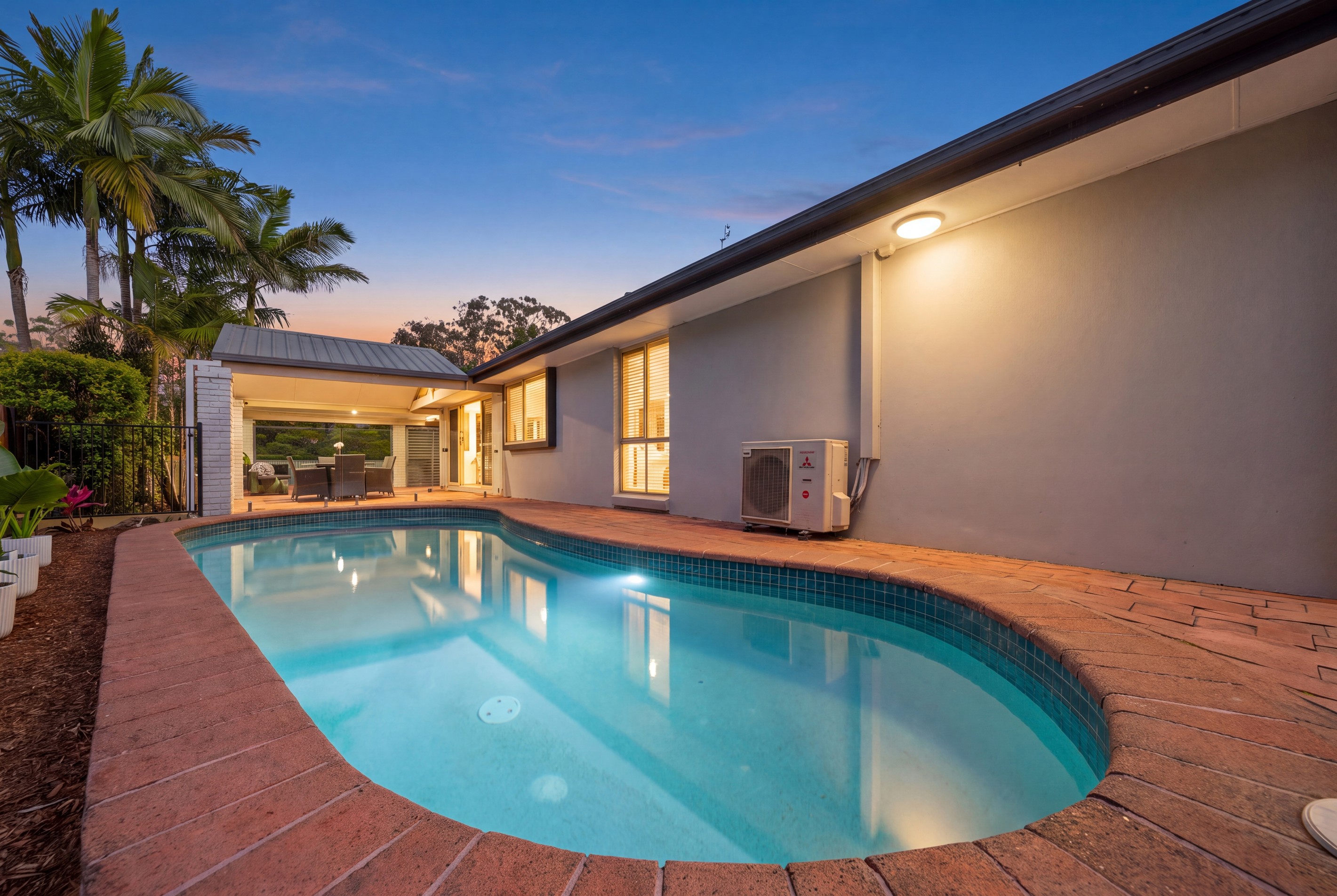 7 Beauty Point Drive, Robina, QLD 4226