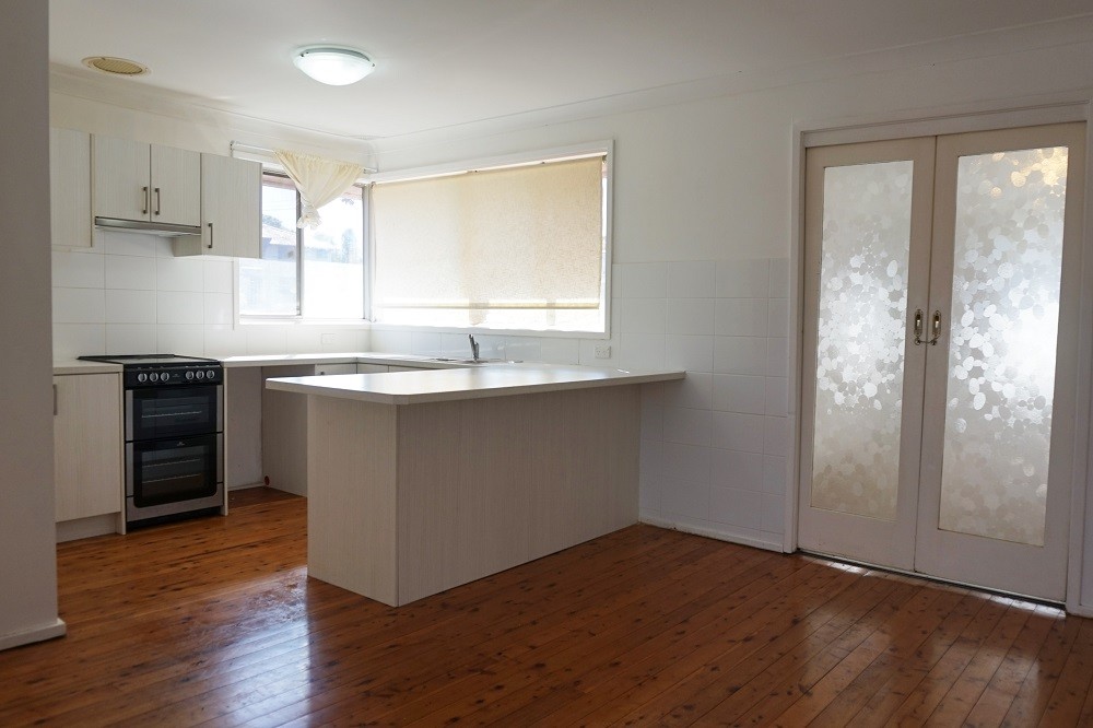 8 Murray Street, Campbelltown, NSW 2560