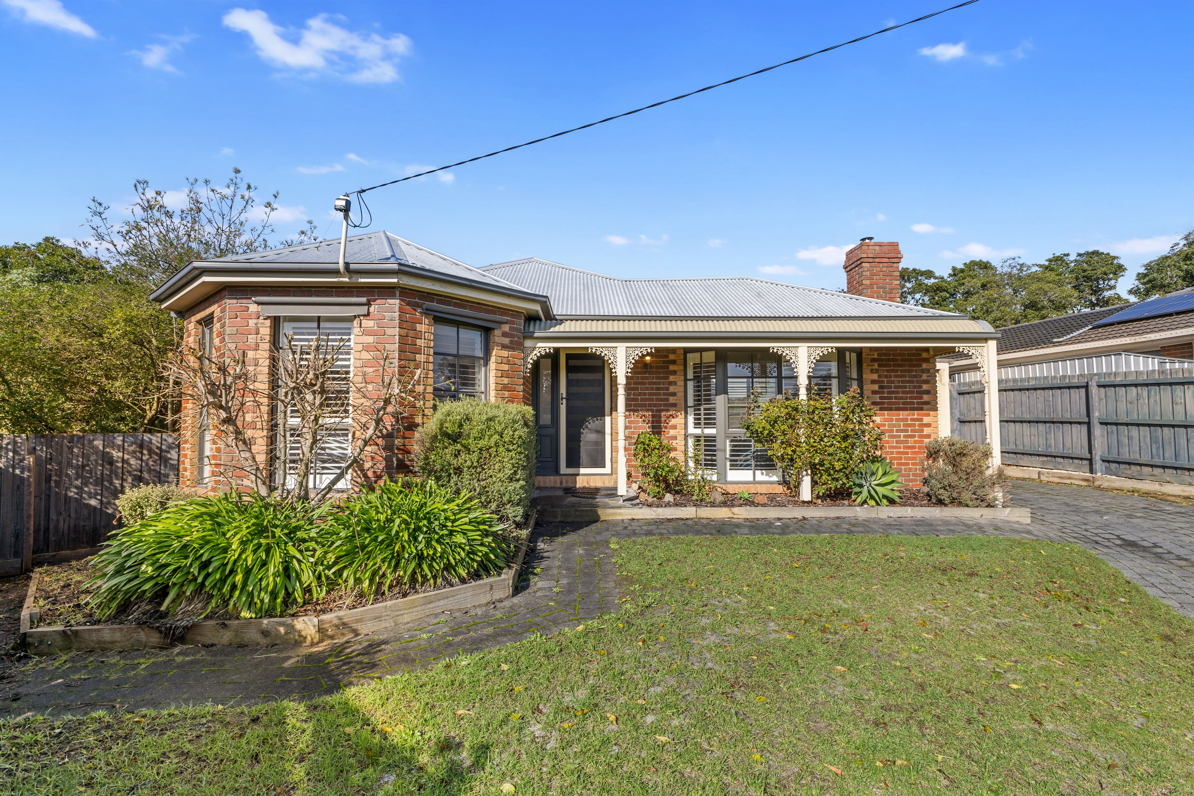 6 Annette Court — photo from Ray White Clayton