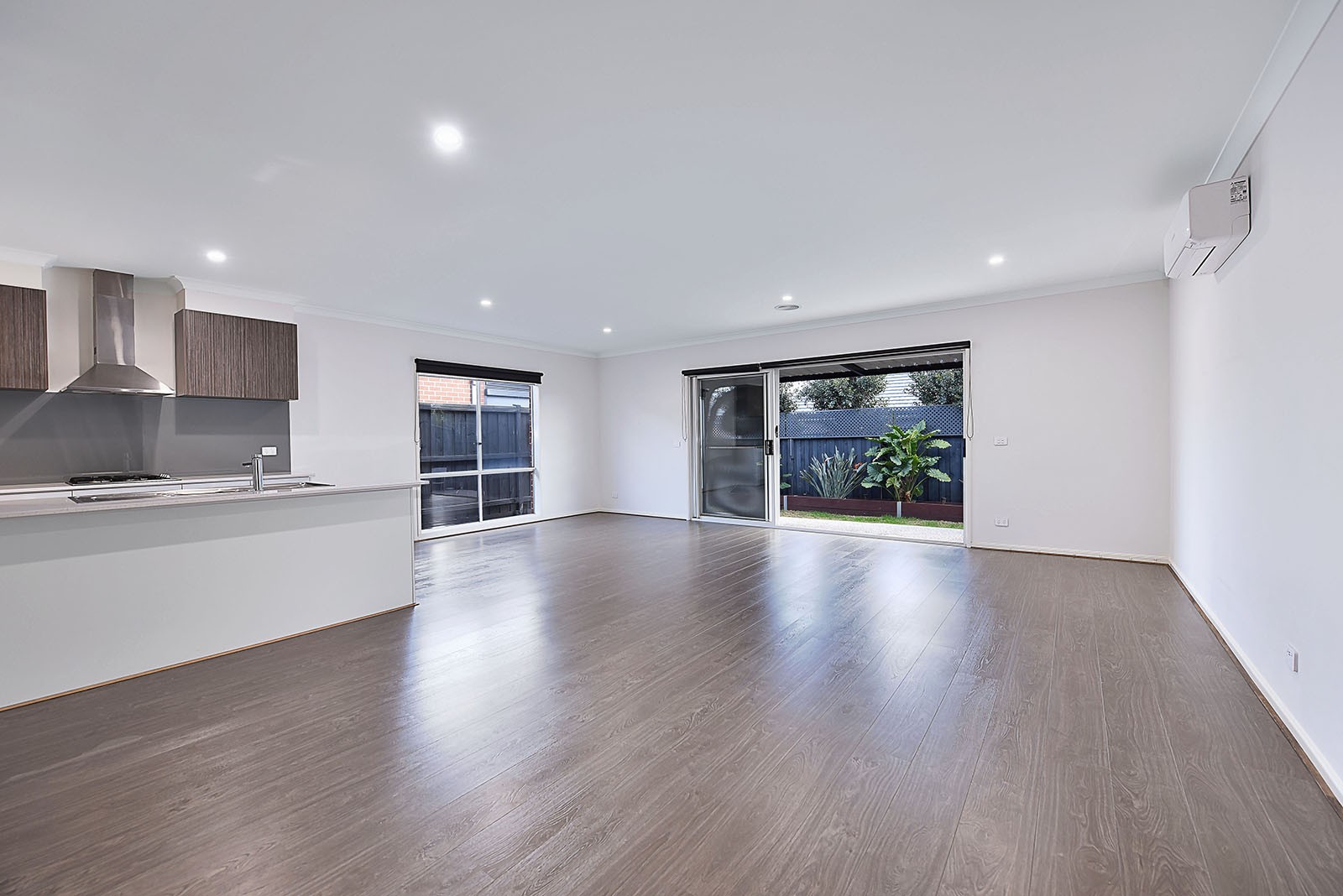 51 Splendour Circuit, Diggers Rest, VIC 3427