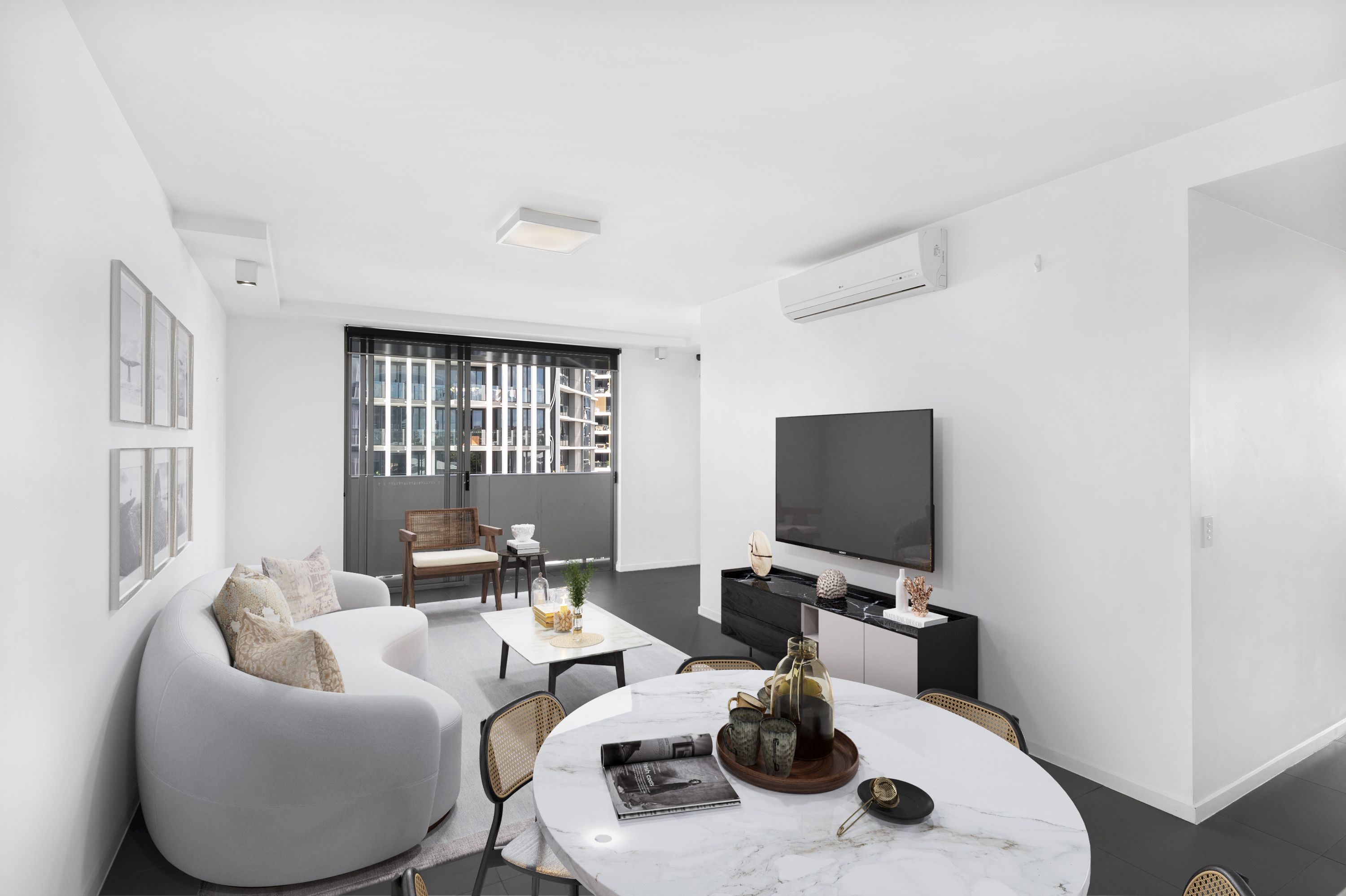 608/151 (159) Logan Road, Woolloongabba, QLD 4102