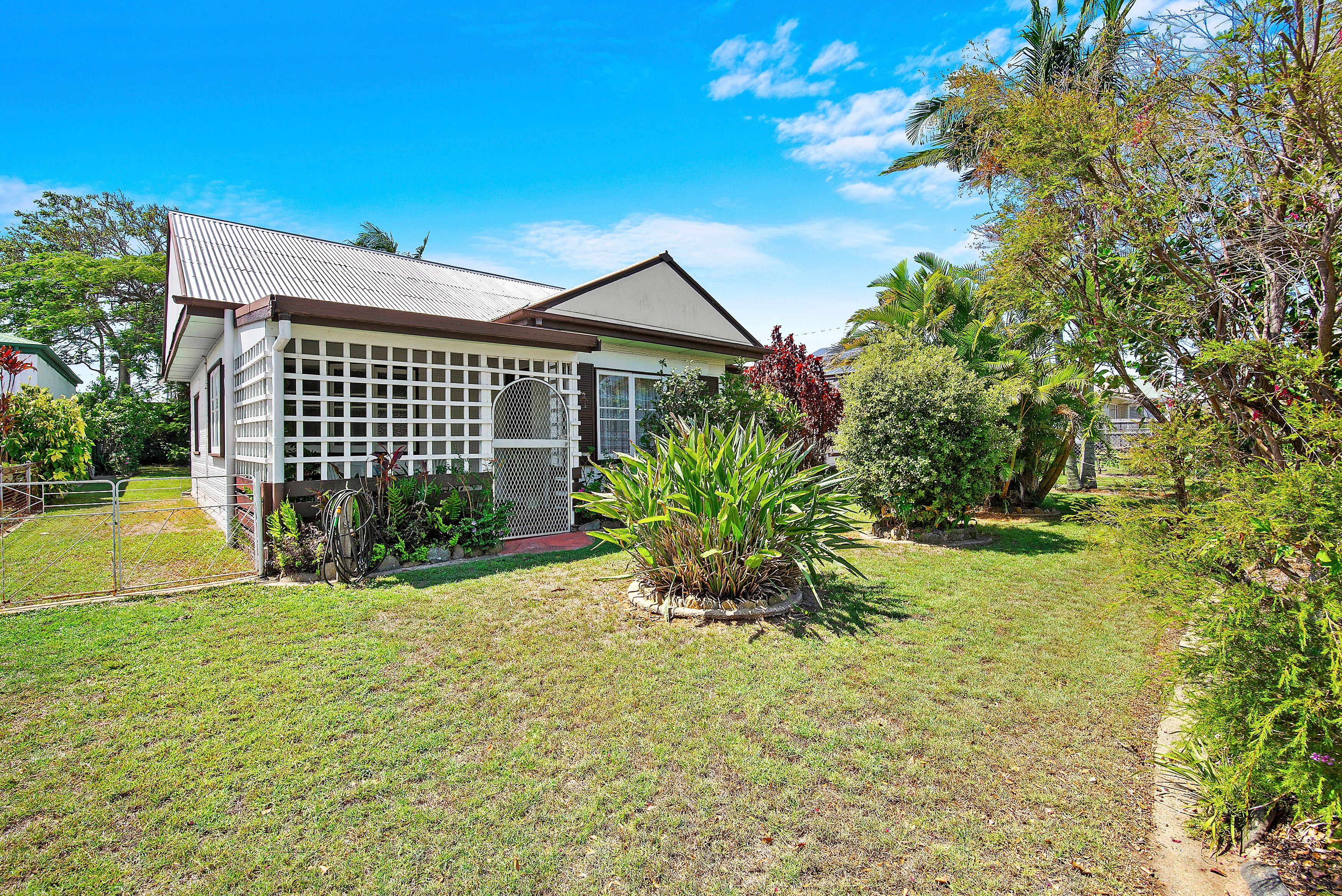 24 Collins Street, Woody Point, QLD 4019