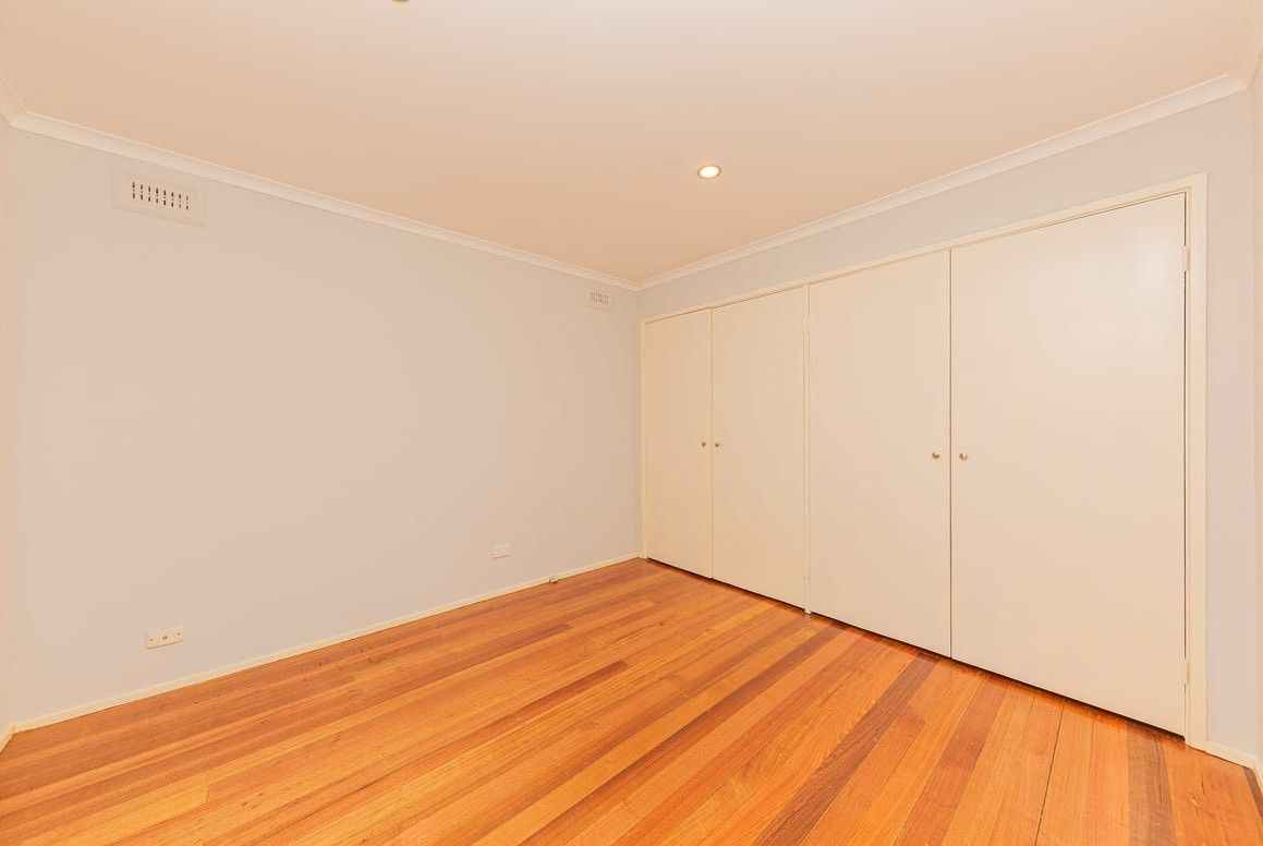 140 Jacksons Road — photo 10 of 16