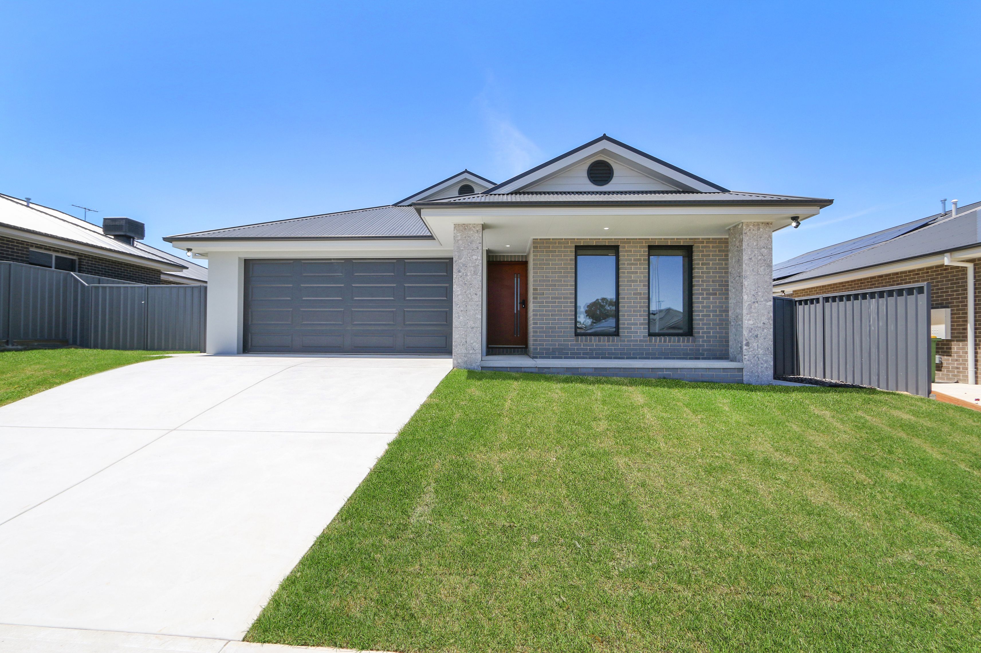 15 Selby Street — photo from Ray White Albury North