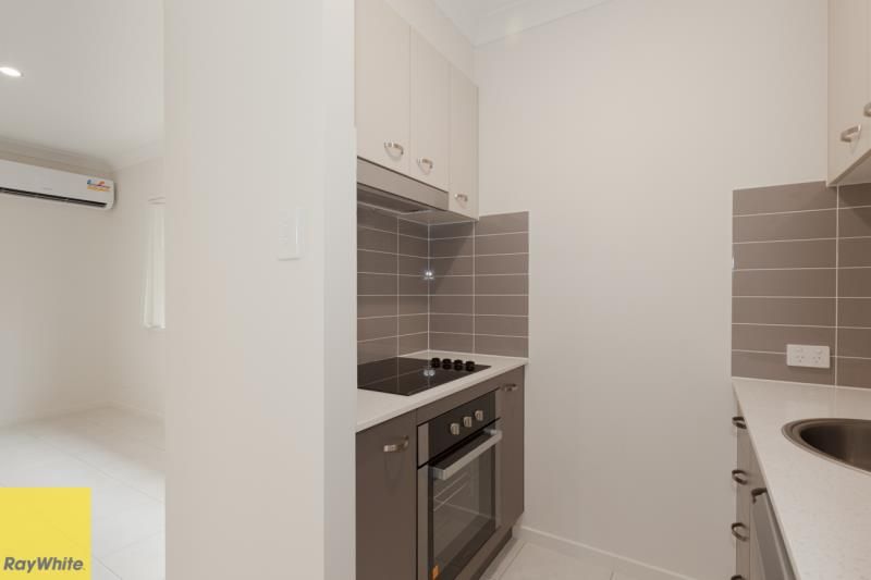 43B Essington Mews, Leichhardt, QLD 4305