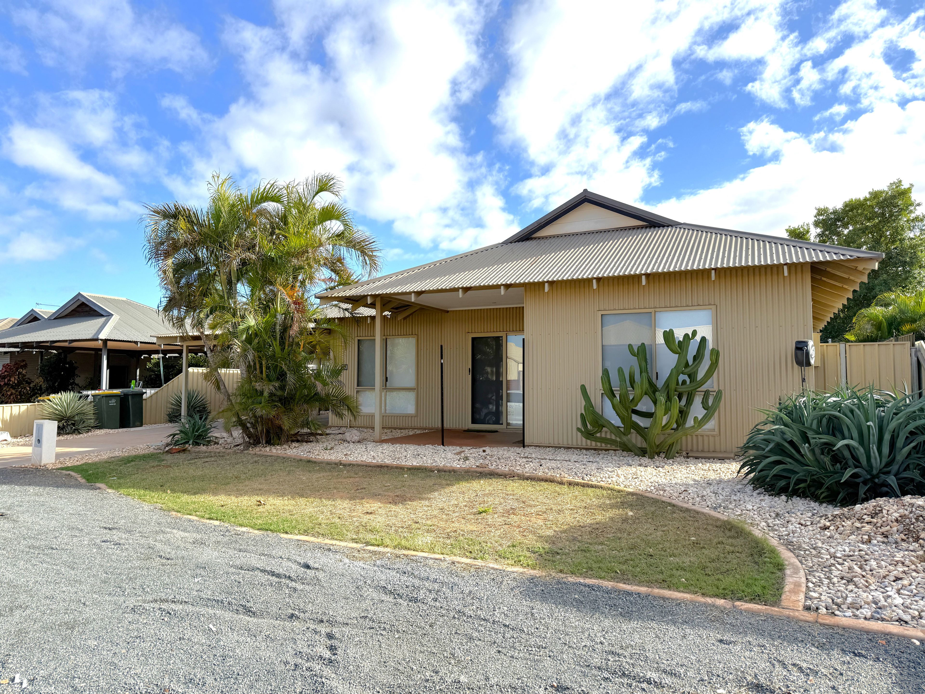 10 Schooner Street, Baynton, WA 6714