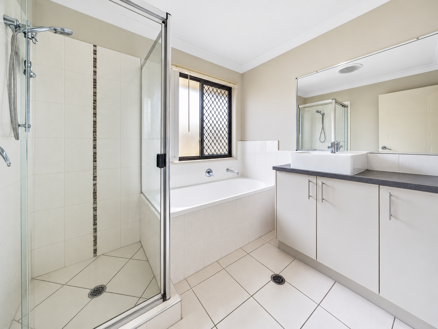 4 Clearview Court — photo 10 of 20