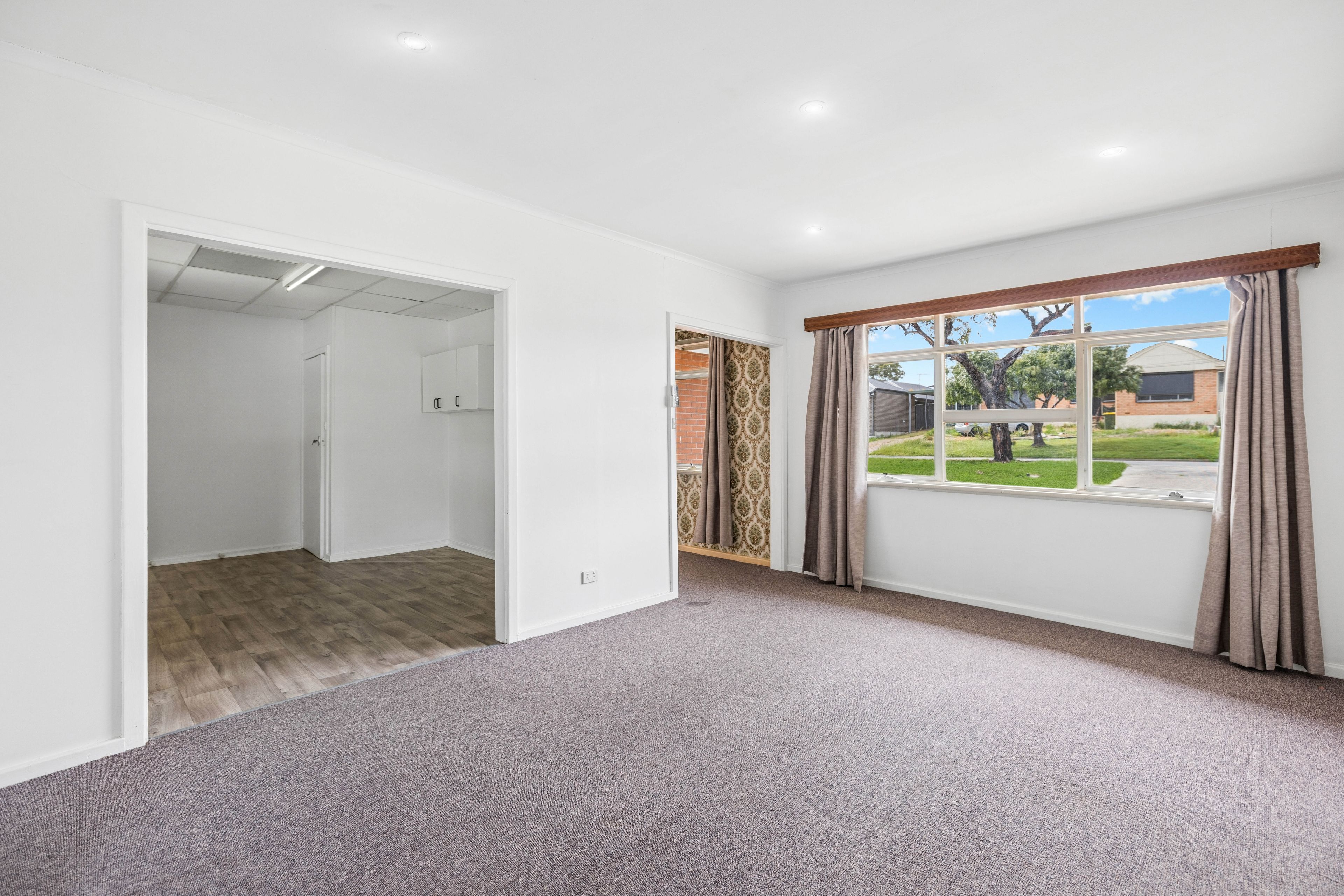10 Nottingham Crescent — photo 4 of 15