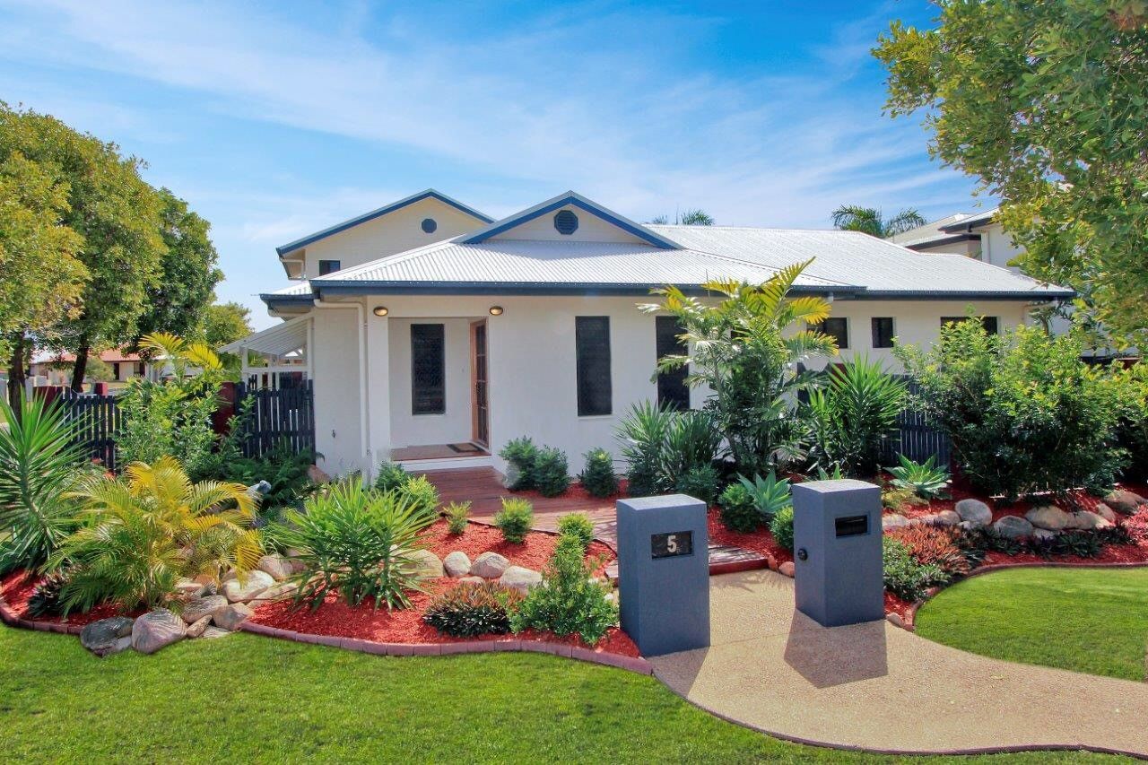 5 Lakefield Drive, Idalia QLD 4811