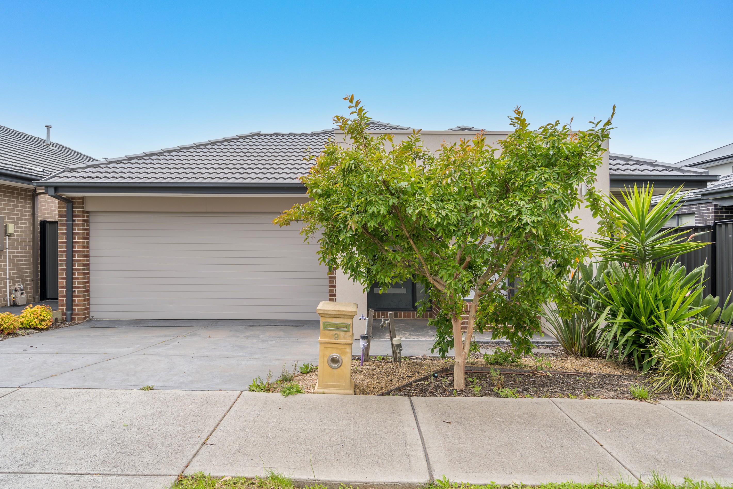 9 Cardigan Street, Craigieburn, VIC 3064