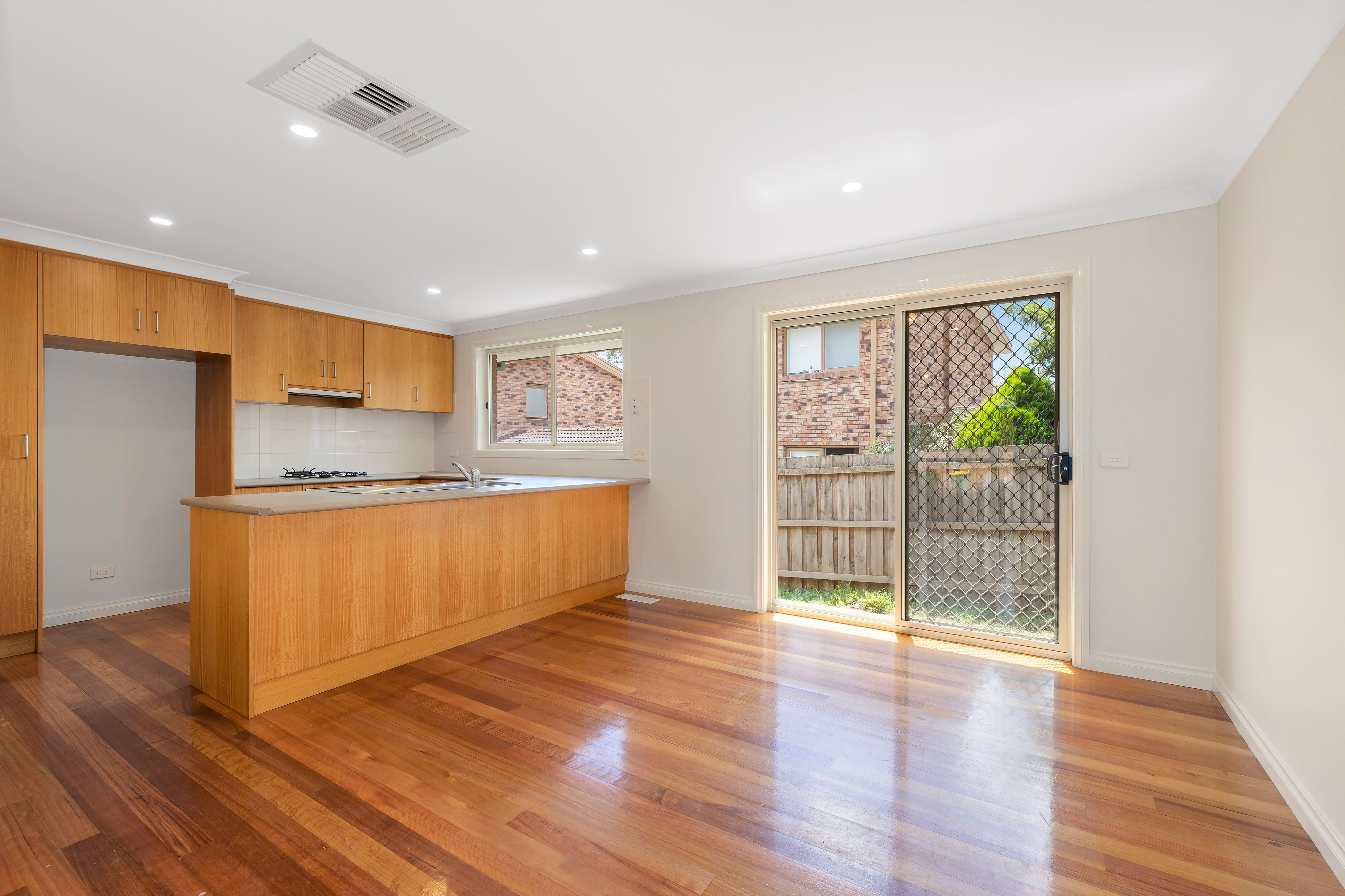 5/82 Strathallan Road, Macleod, VIC 3085