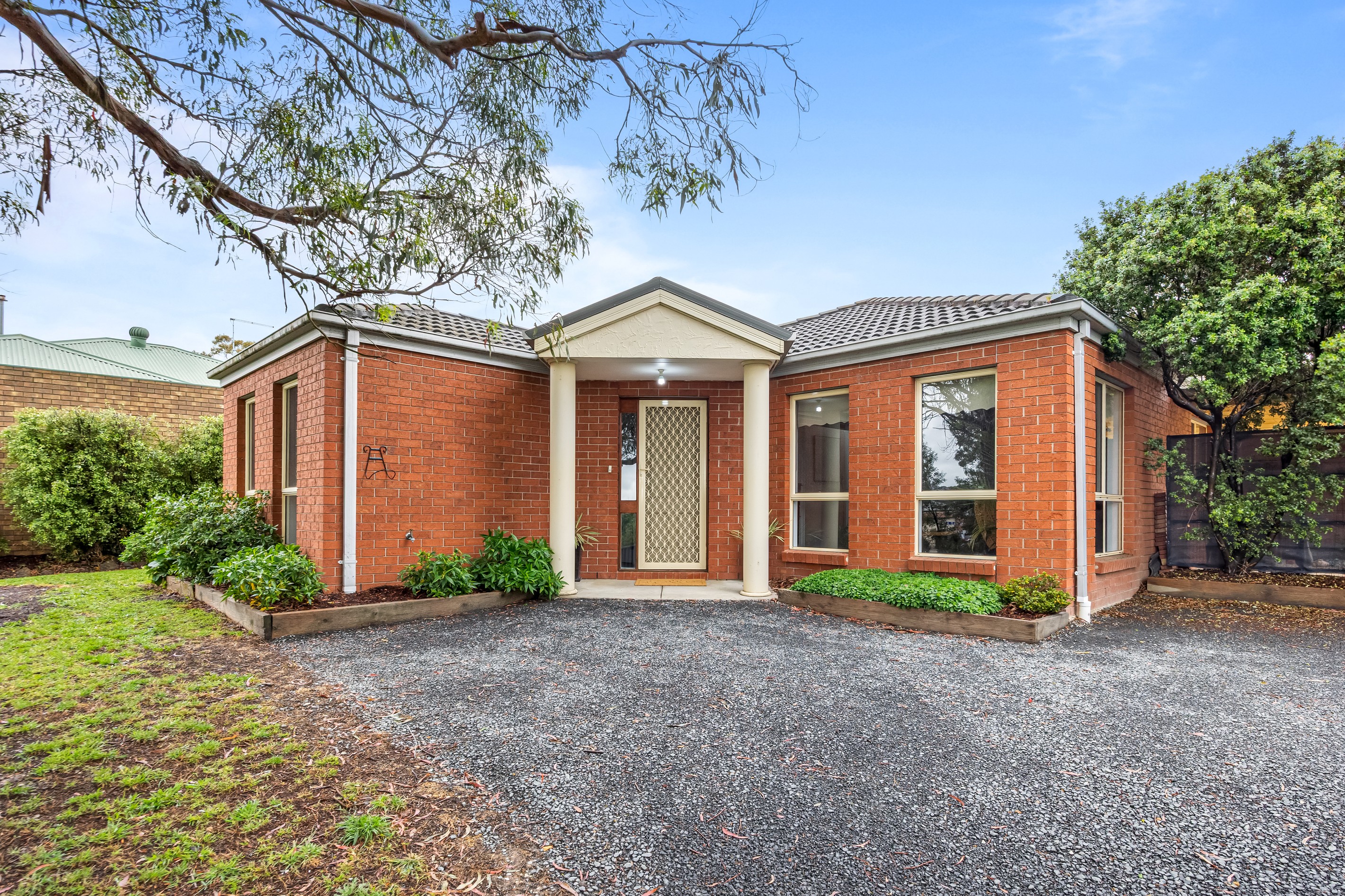 50 Cartledge Avenue, Mount Clear, VIC 3350