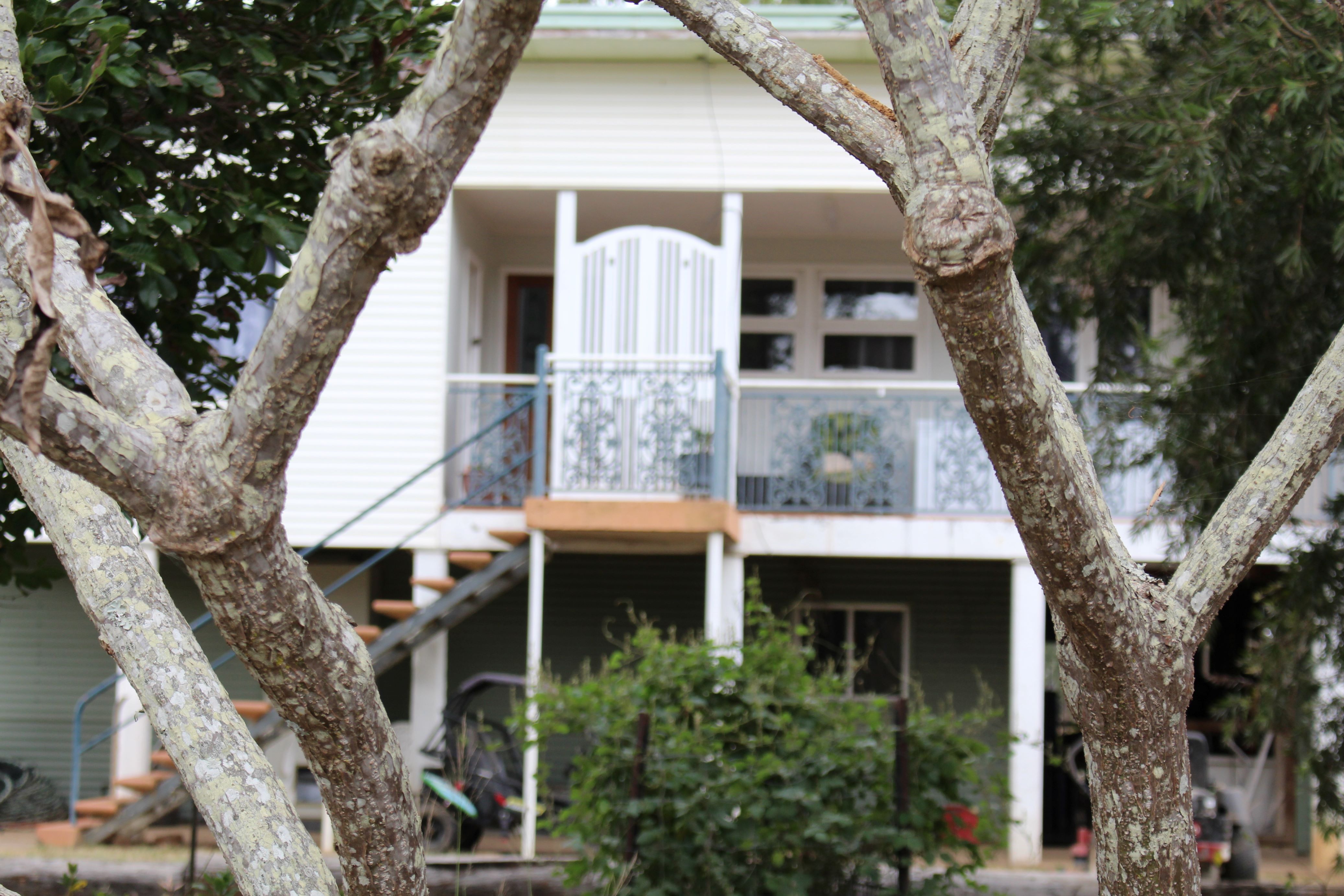 14 Dundee Road, Ambrose, QLD 4695