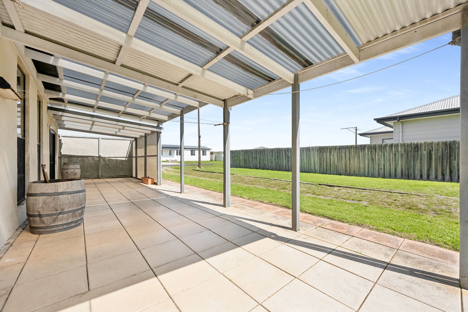 15 Thompson Road — photo 14 of 19