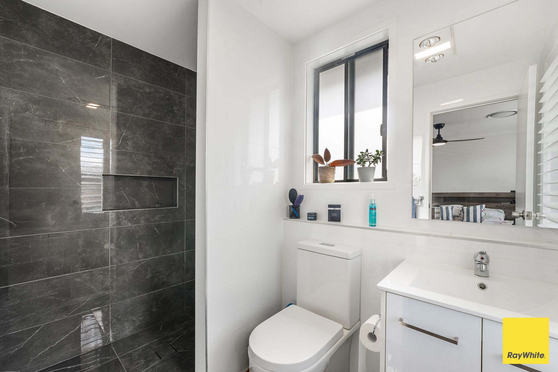 4 Plantago Street — photo 13 of 21