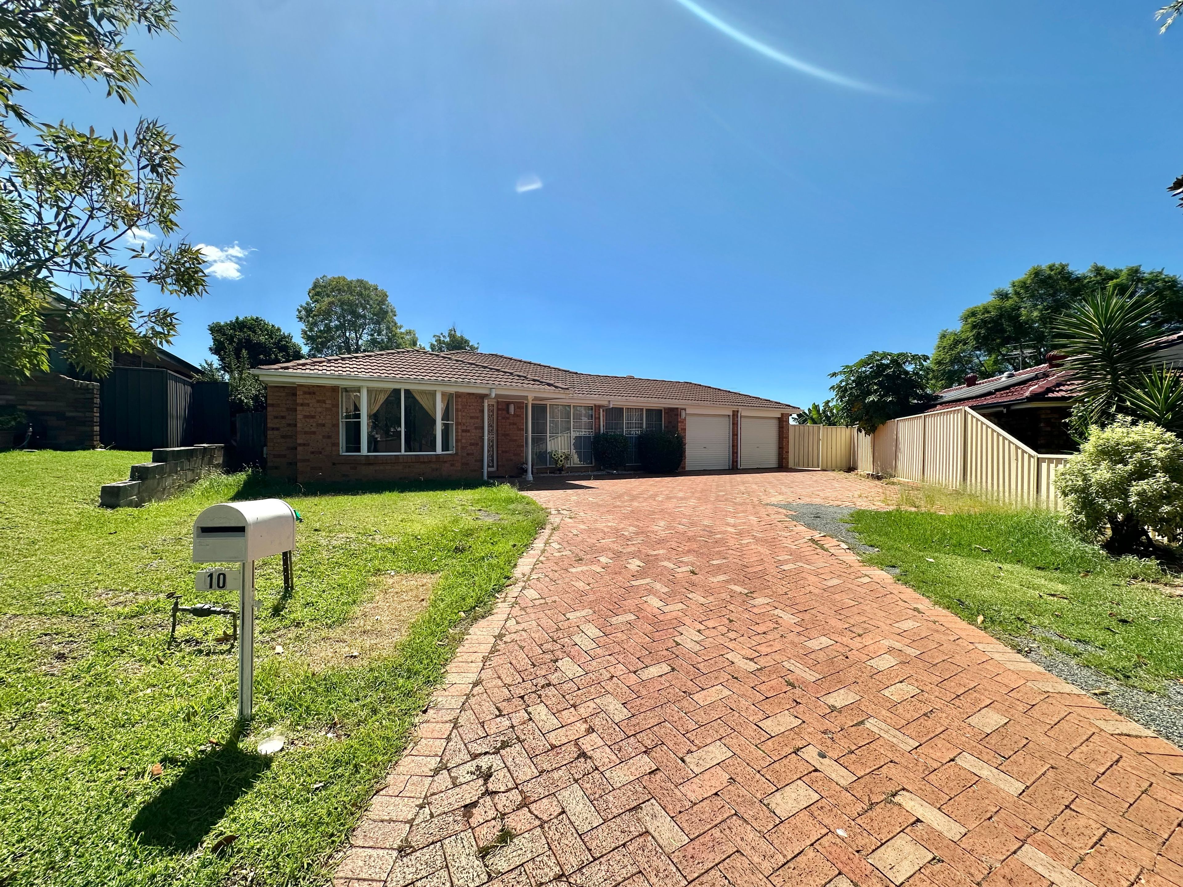 10 Hispano Place, Ingleburn, NSW 2565