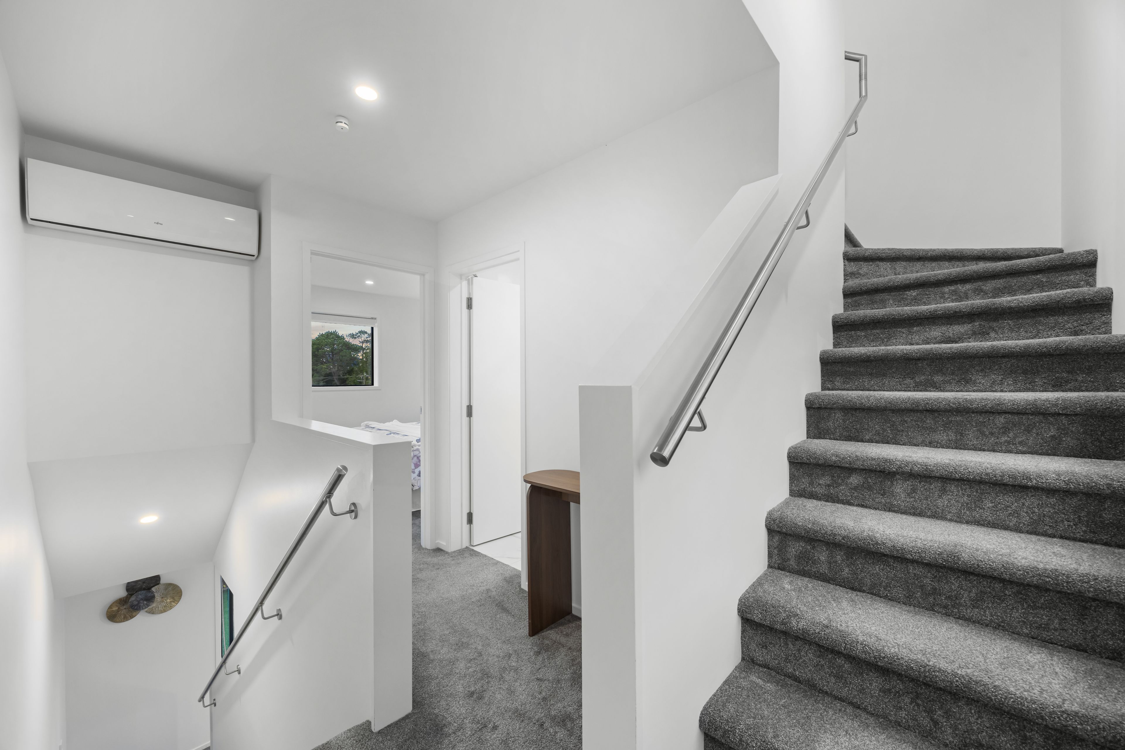 4/14 Wilsher Crescent, Henderson, Waitakere City