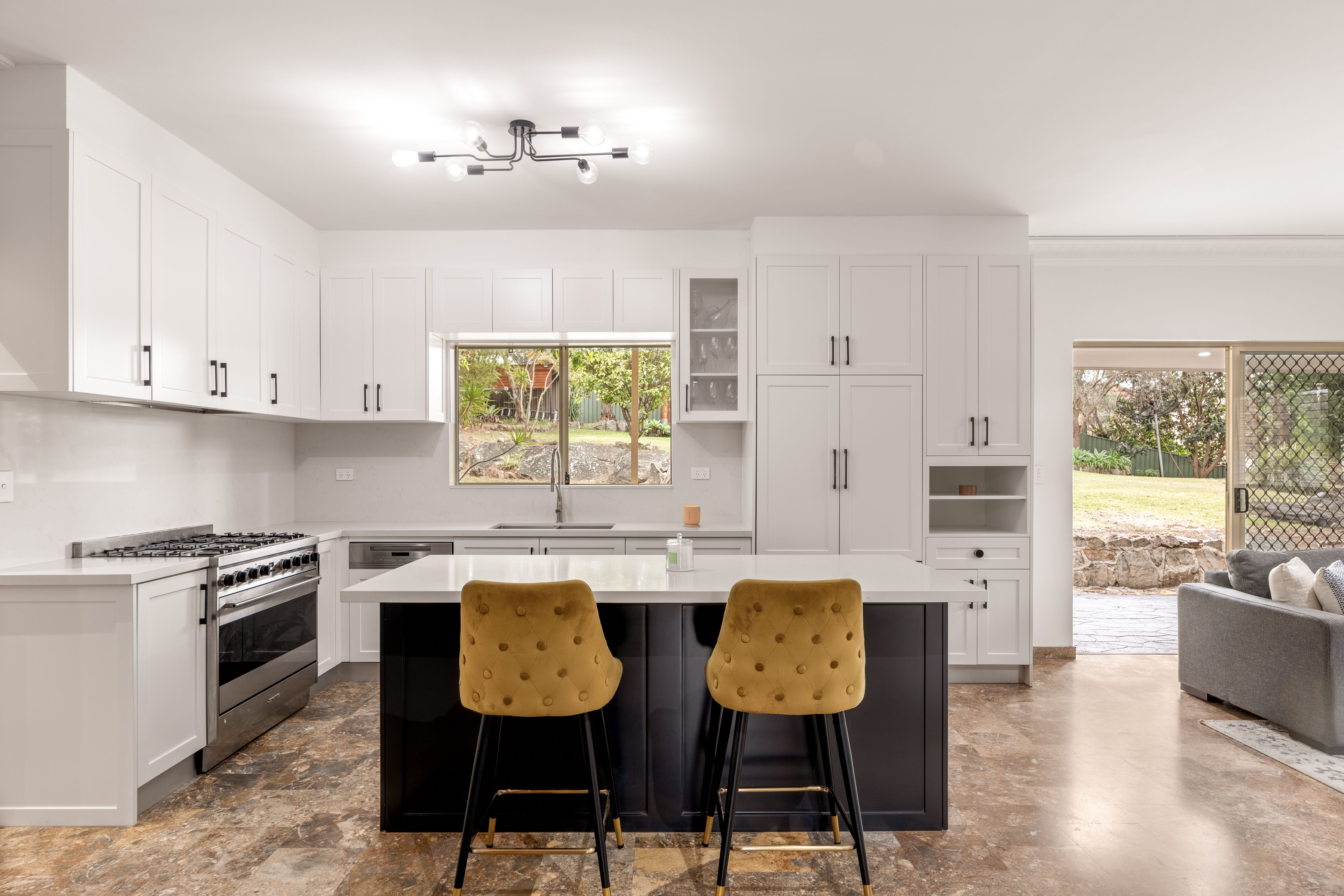 16 Marlock Place, Alfords Point, NSW 2234