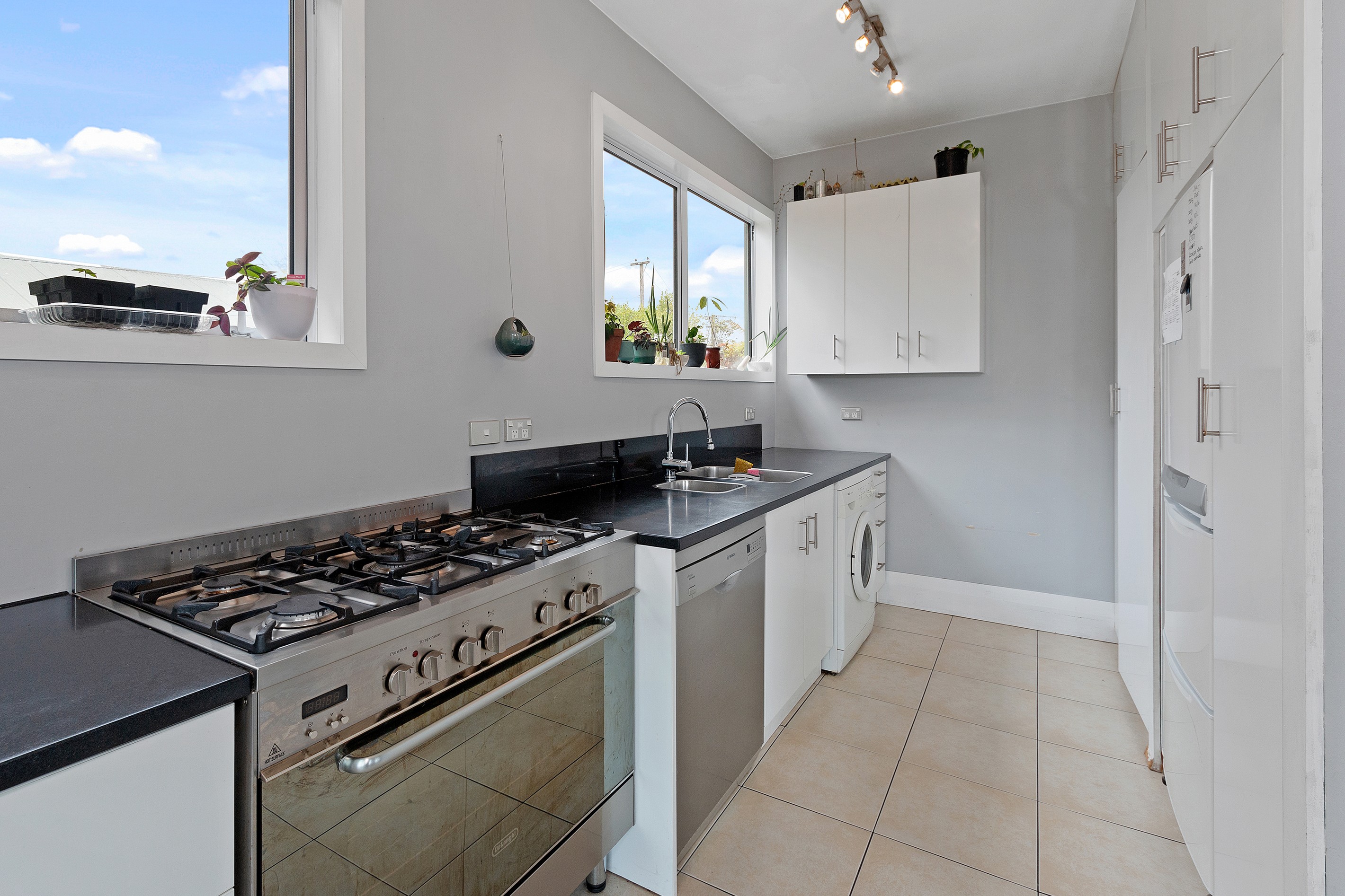 163 Shaw Avenue, New Brighton, Christchurch City