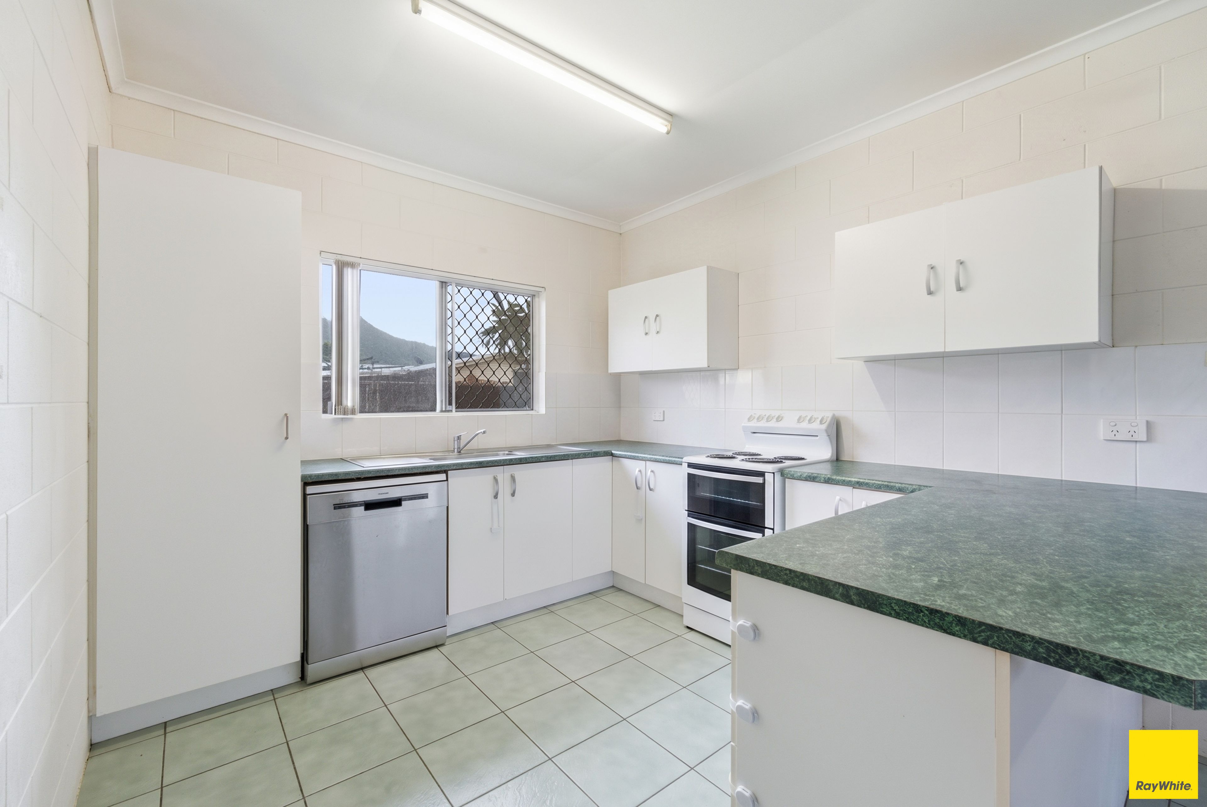71 McLaughlin Road, Bentley Park, QLD 4869