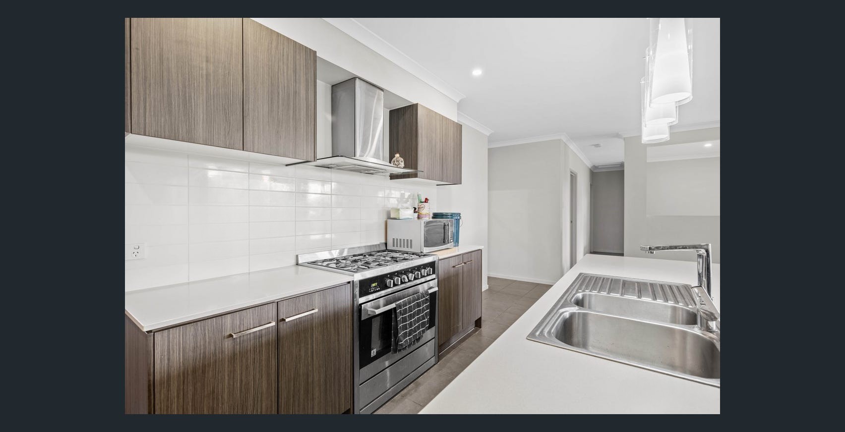 15 Admiralty Circuit, Lawnton, QLD 4501