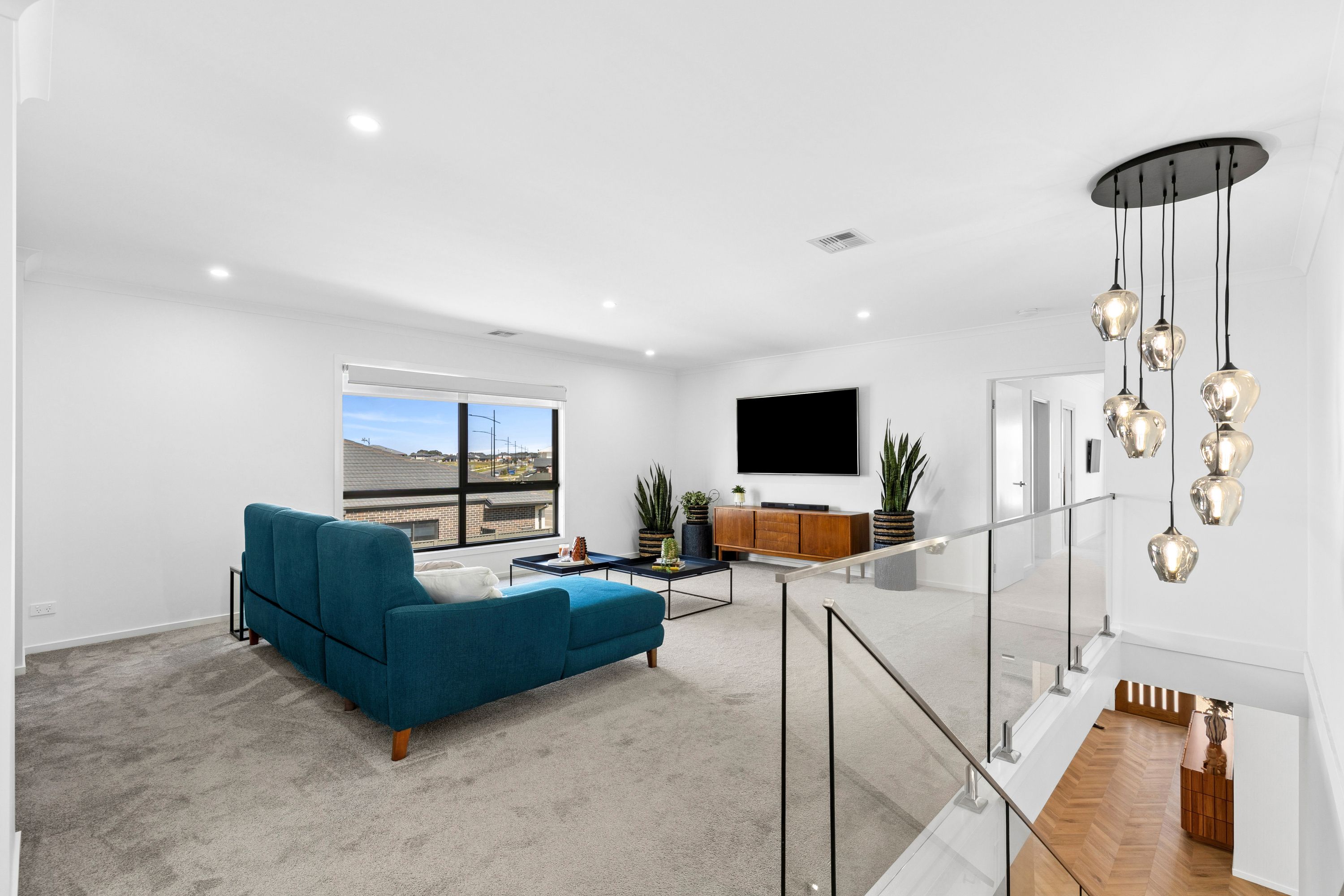 54 Wattlebird Drive — photo 13 of 26