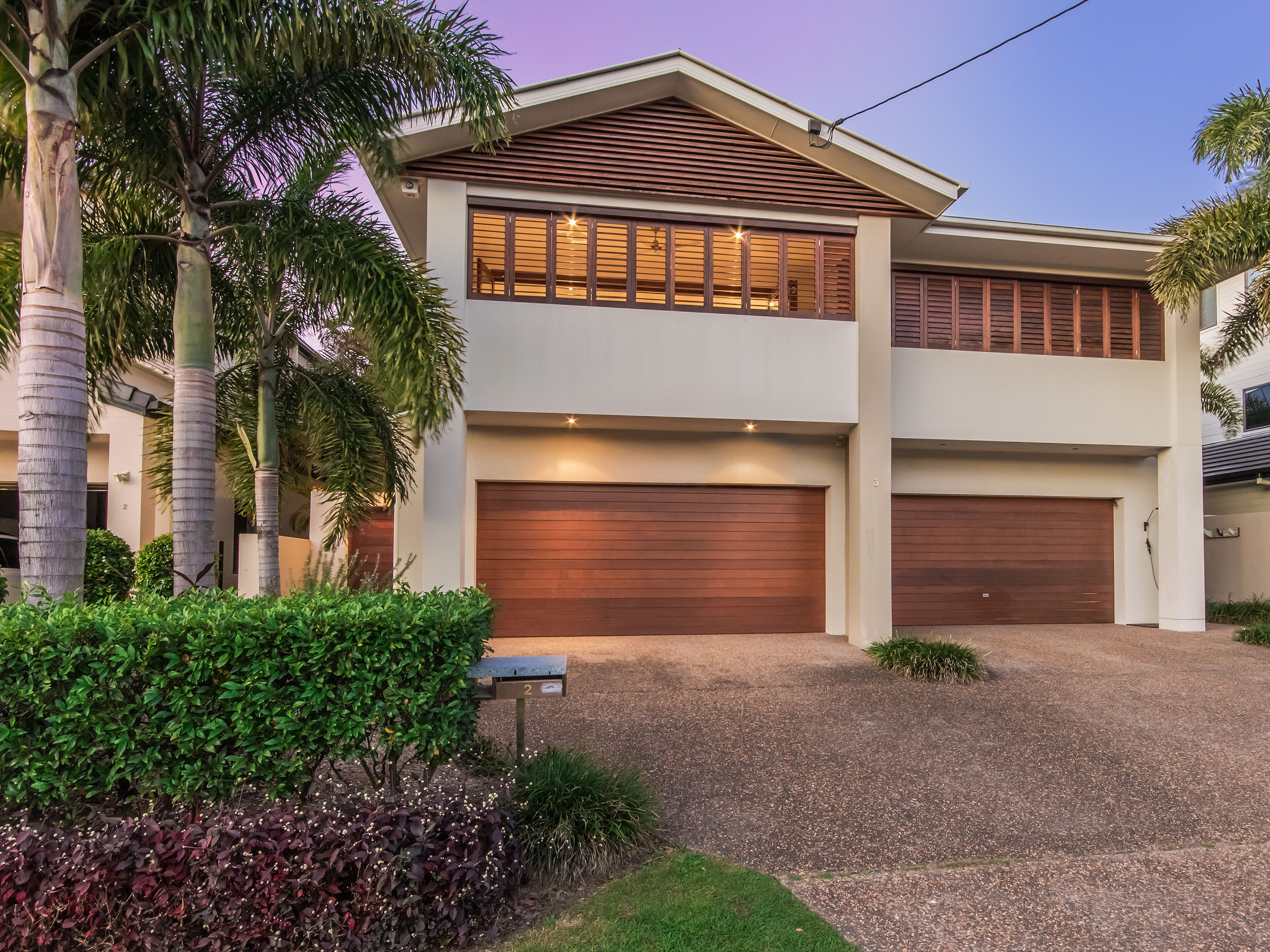 2/3 Bali Avenue, Palm Beach, QLD 4221