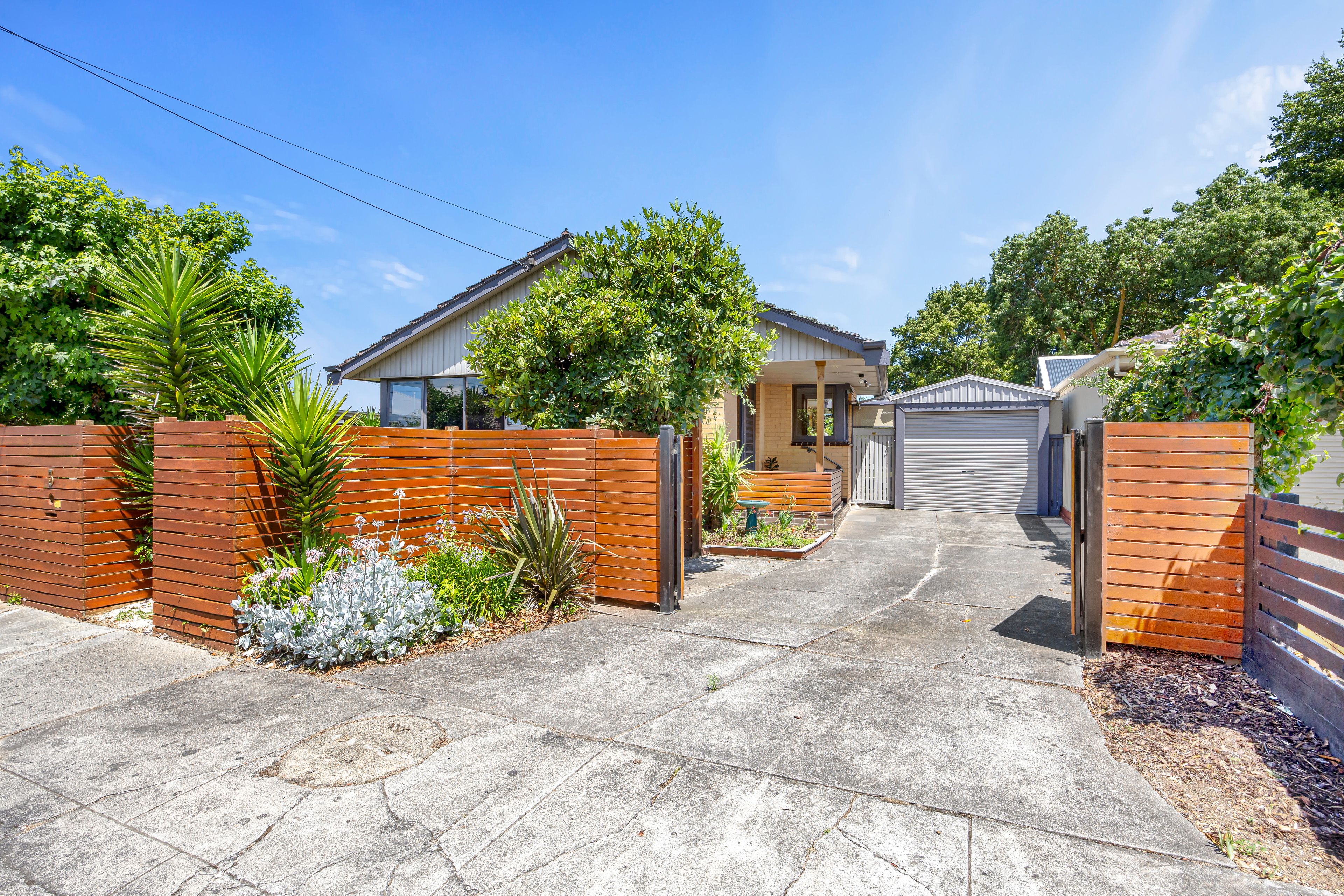 3 Lambert Street, Wendouree, VIC 3355