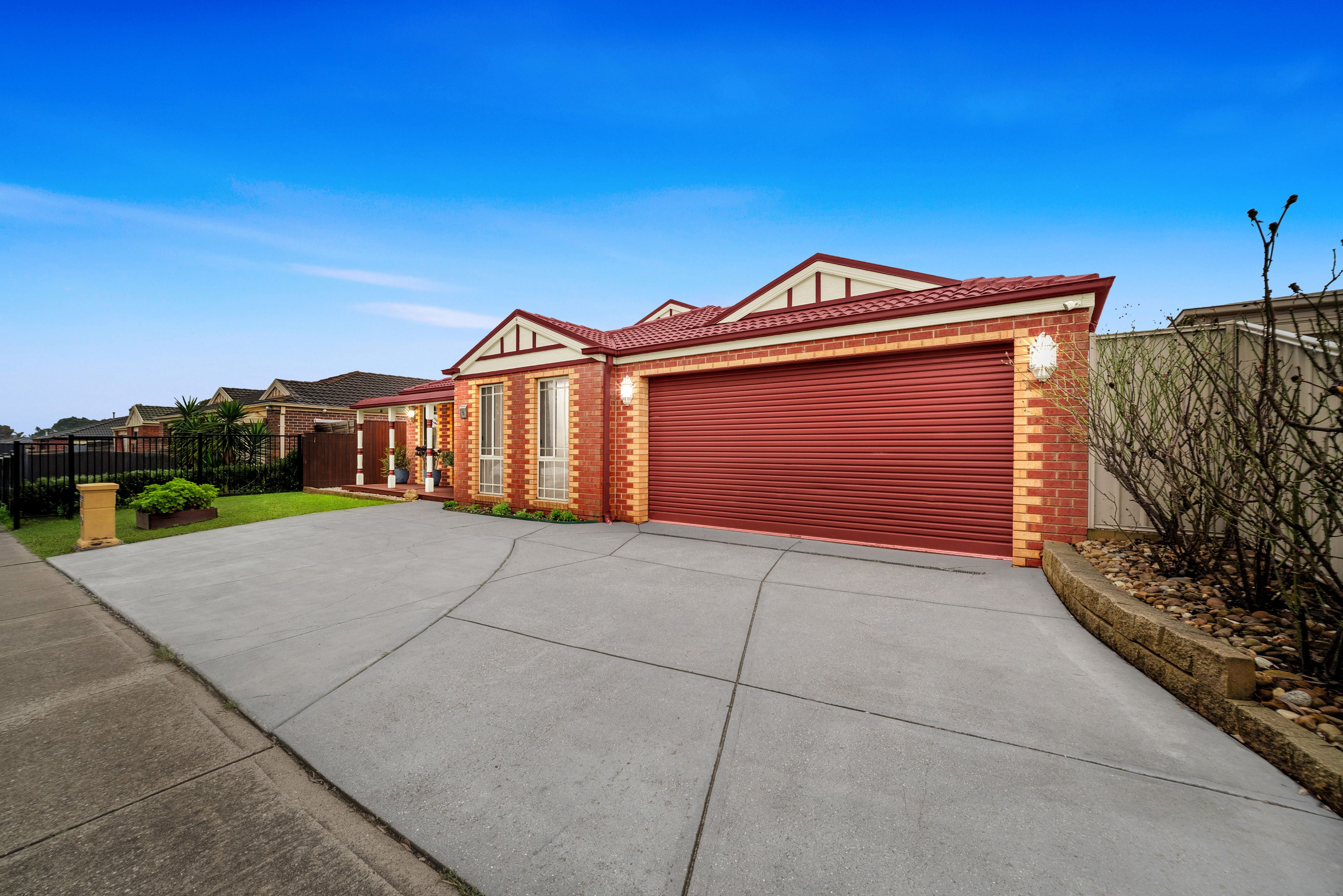 72 Central Parkway, Cranbourne West, VIC 3977