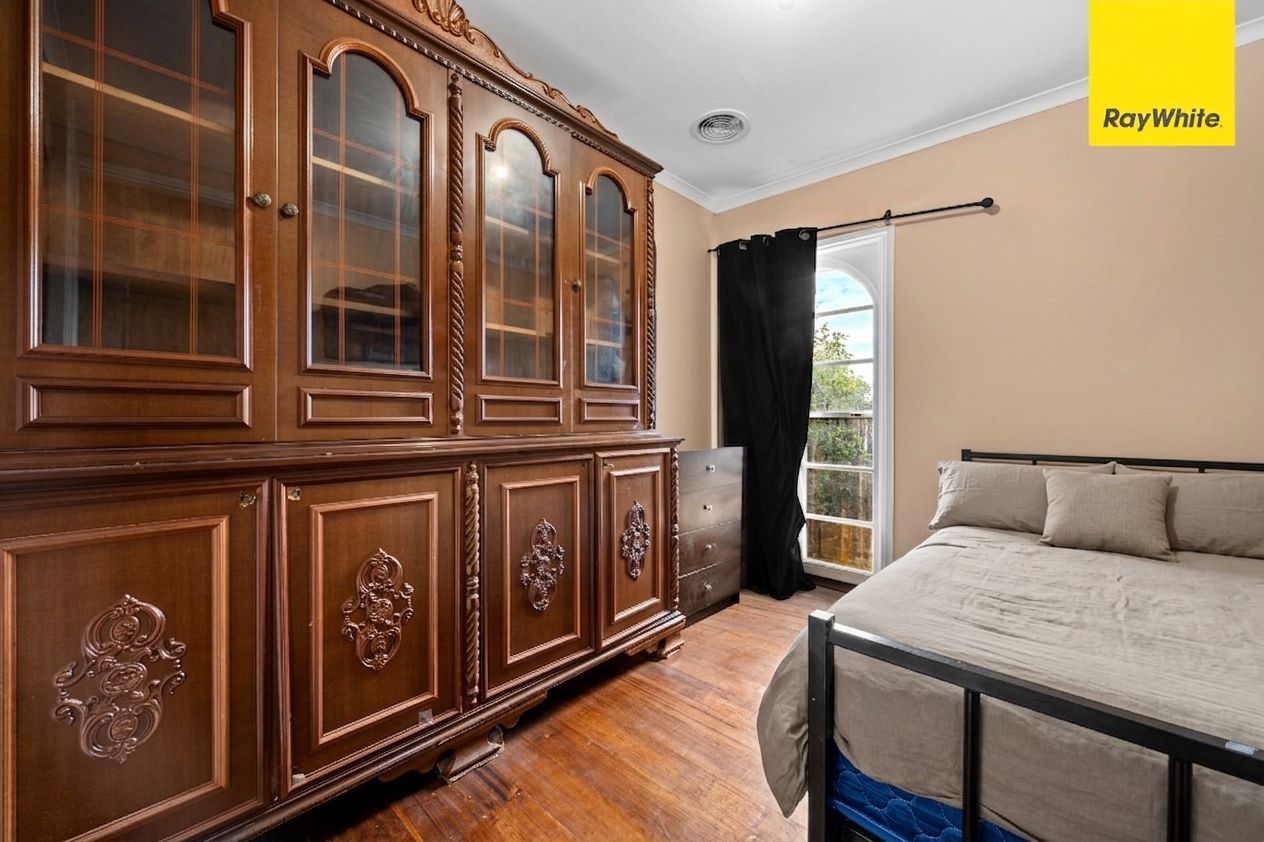 62 Grace Street — photo 7 of 11
