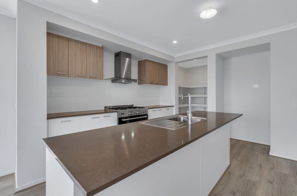 8 Yucca Road, Kalkallo, VIC 3064