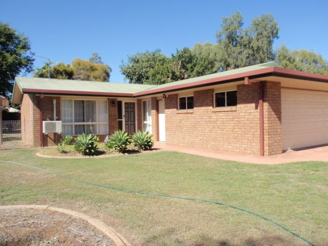 7 Louisa Court, Emerald, QLD 4720