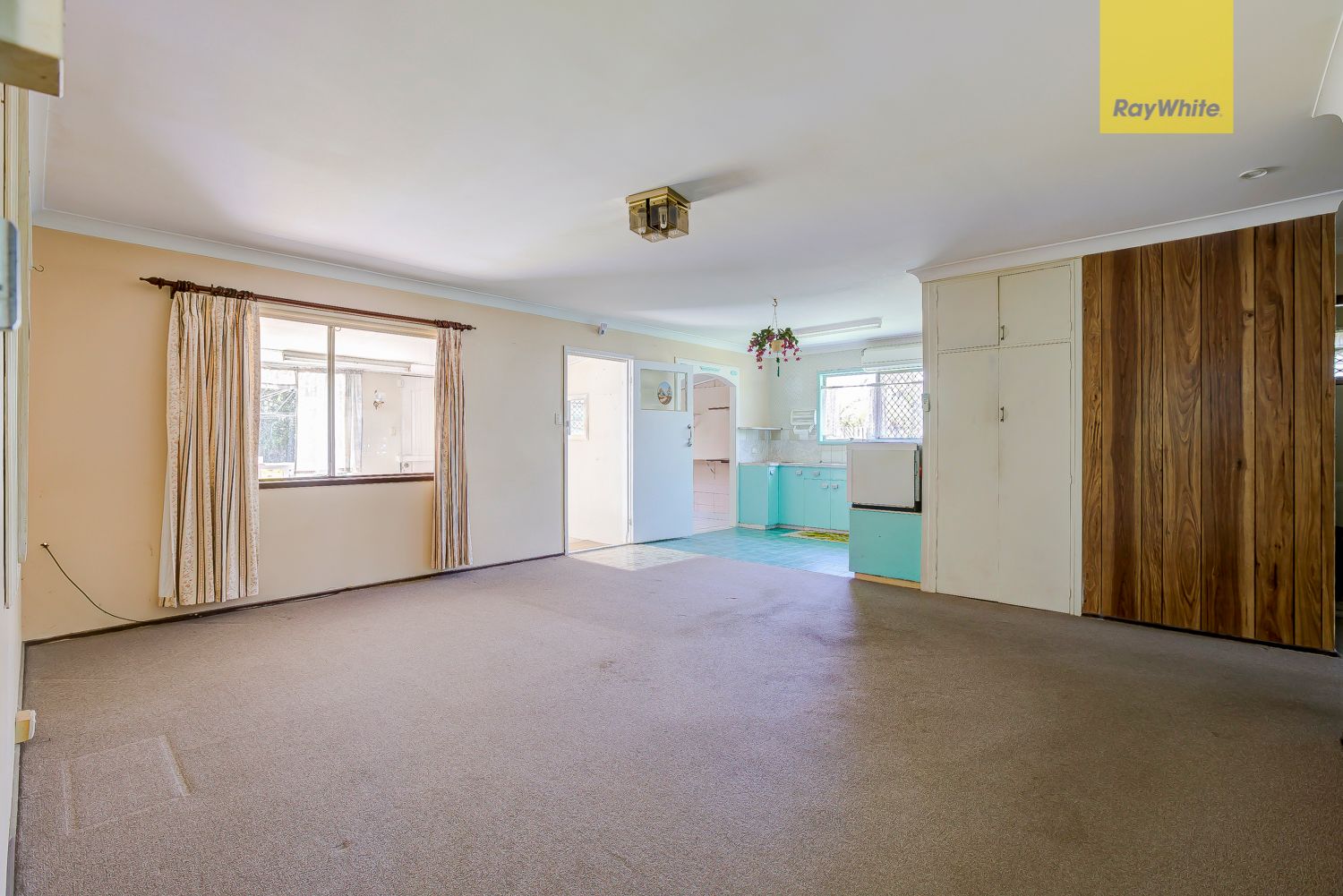 142 Jacaranda Avenue, Logan Central, QLD 4114