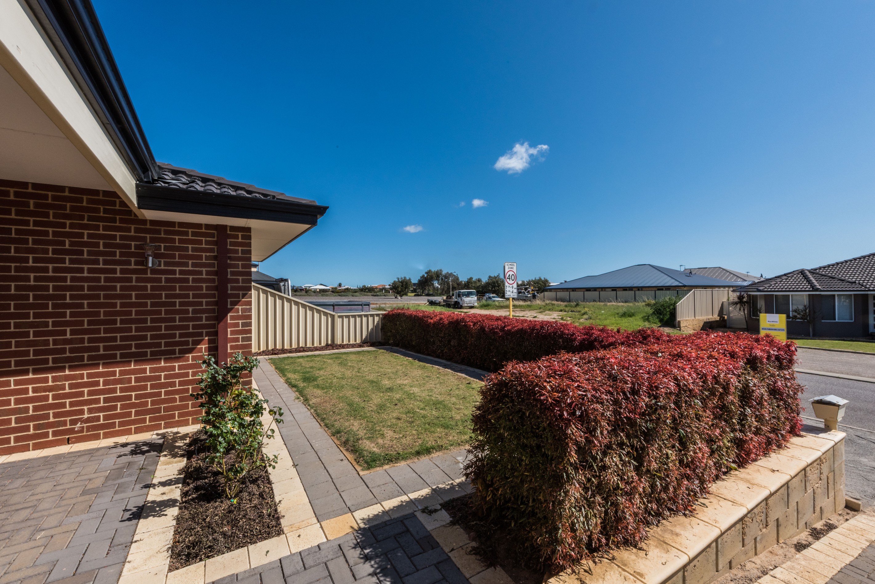 4 Colonen Street, Wandina, WA 6530