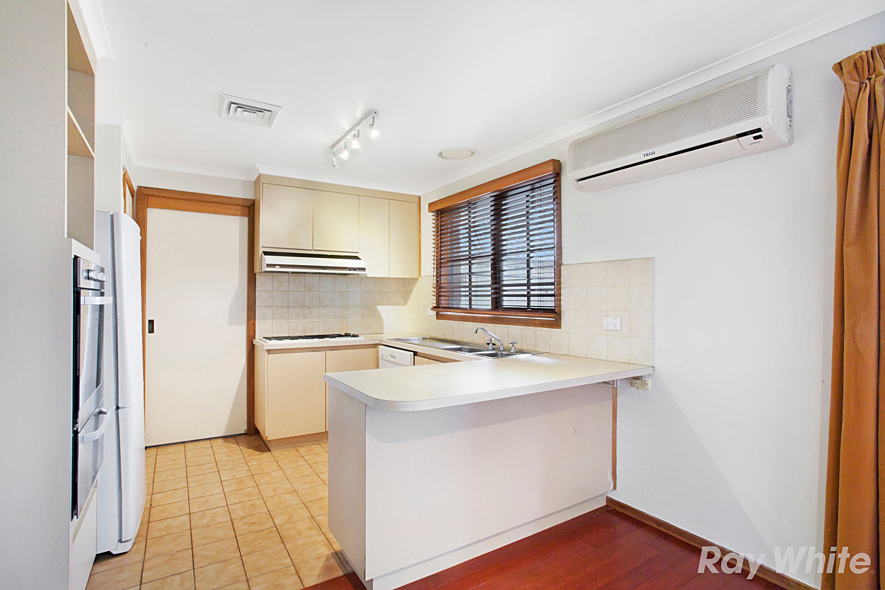 10 Trevena Close, Rowville, VIC 3178