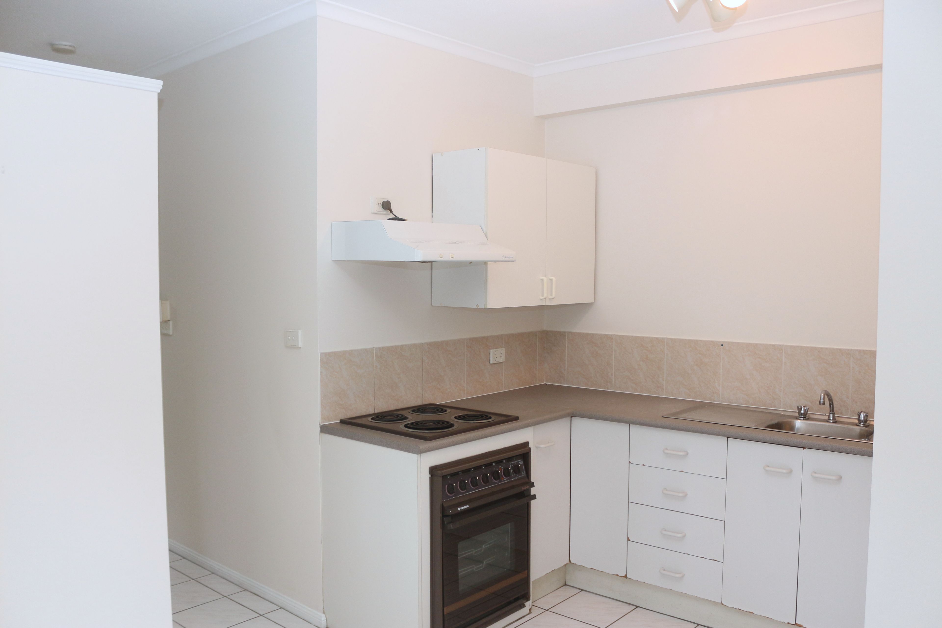 1/71-73 Alfred Street, Manunda, QLD 4870