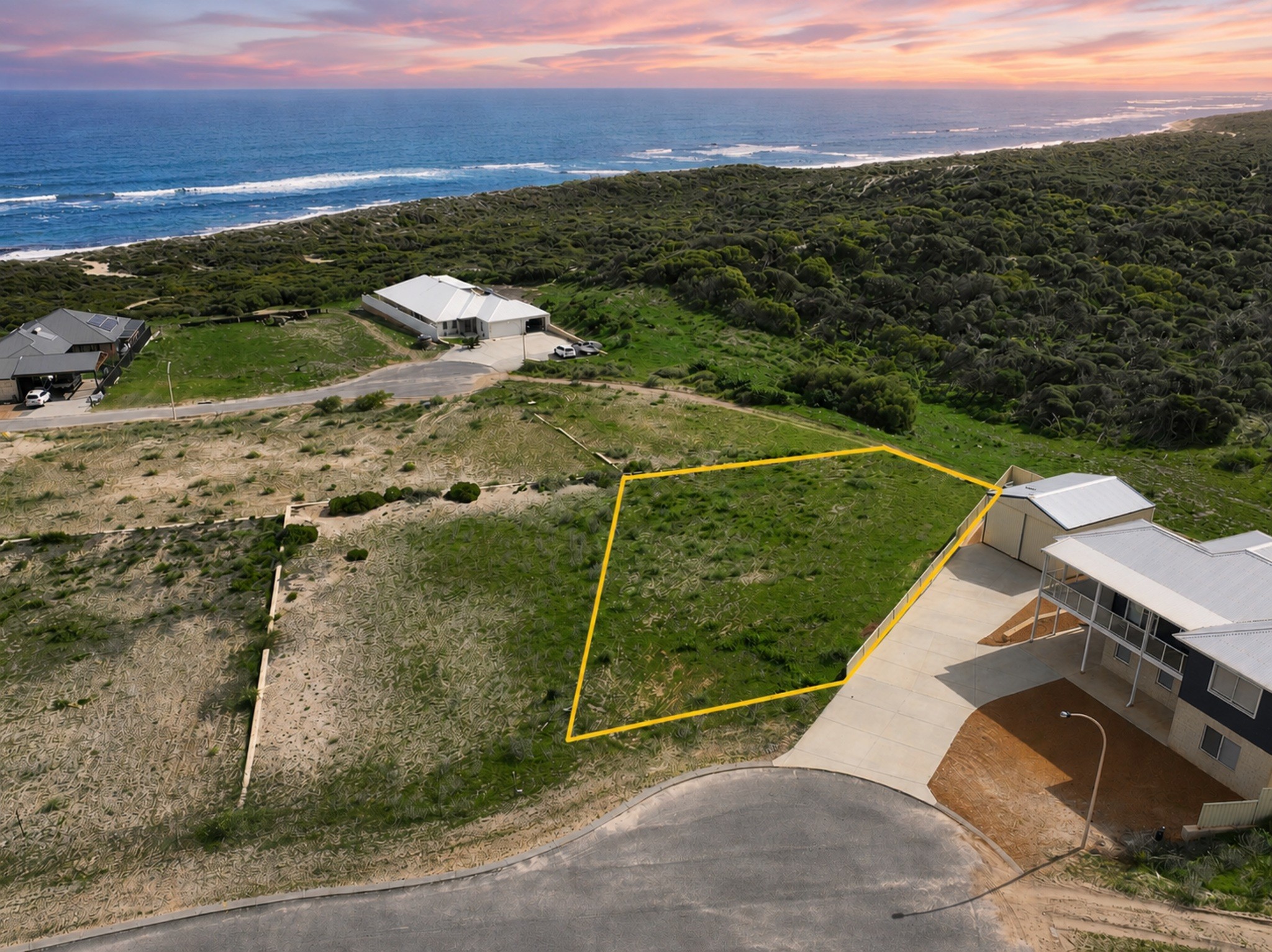 19 Grey Close, Dongara, WA 6525