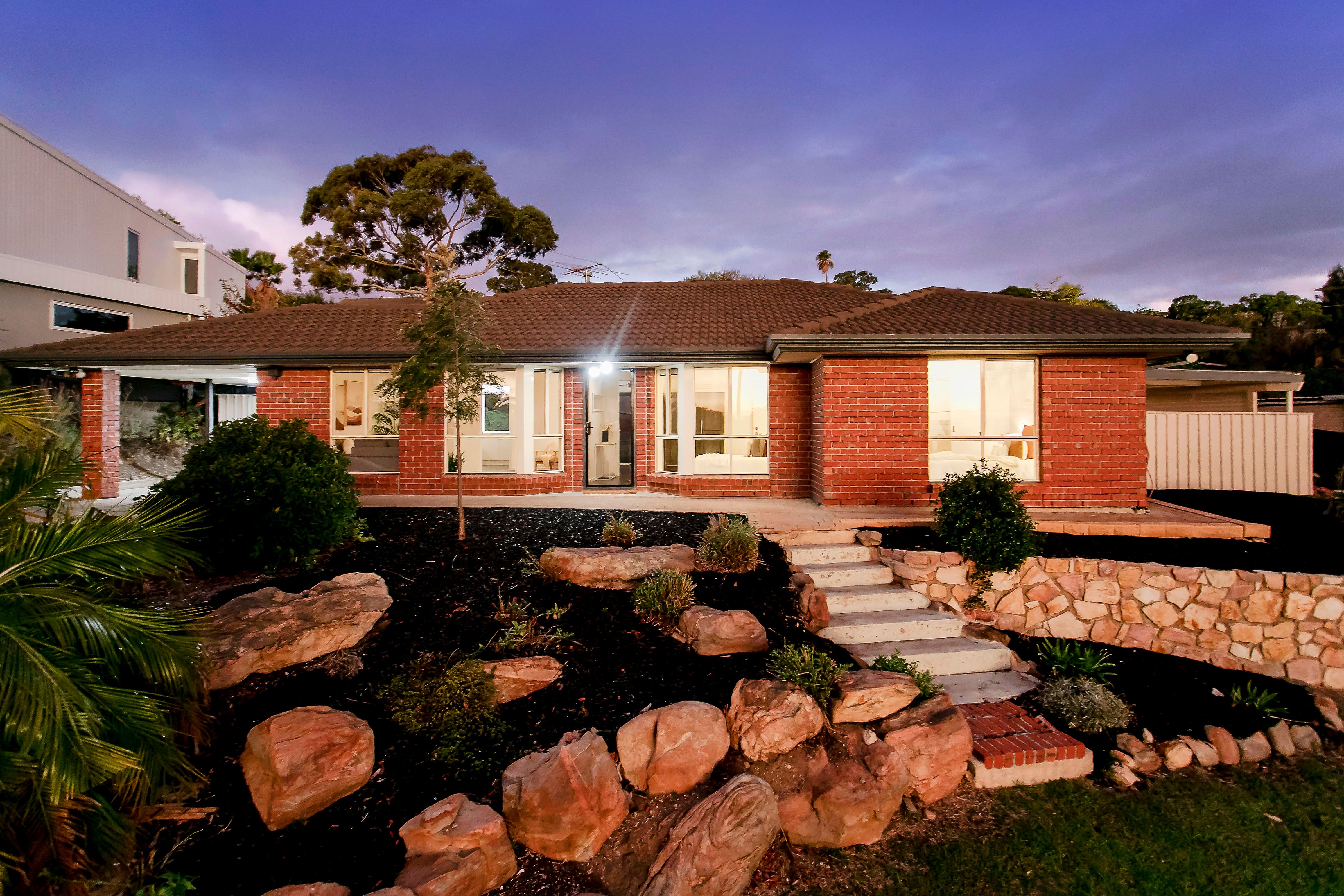 28 Dudley Crescent, Marino, SA 5049