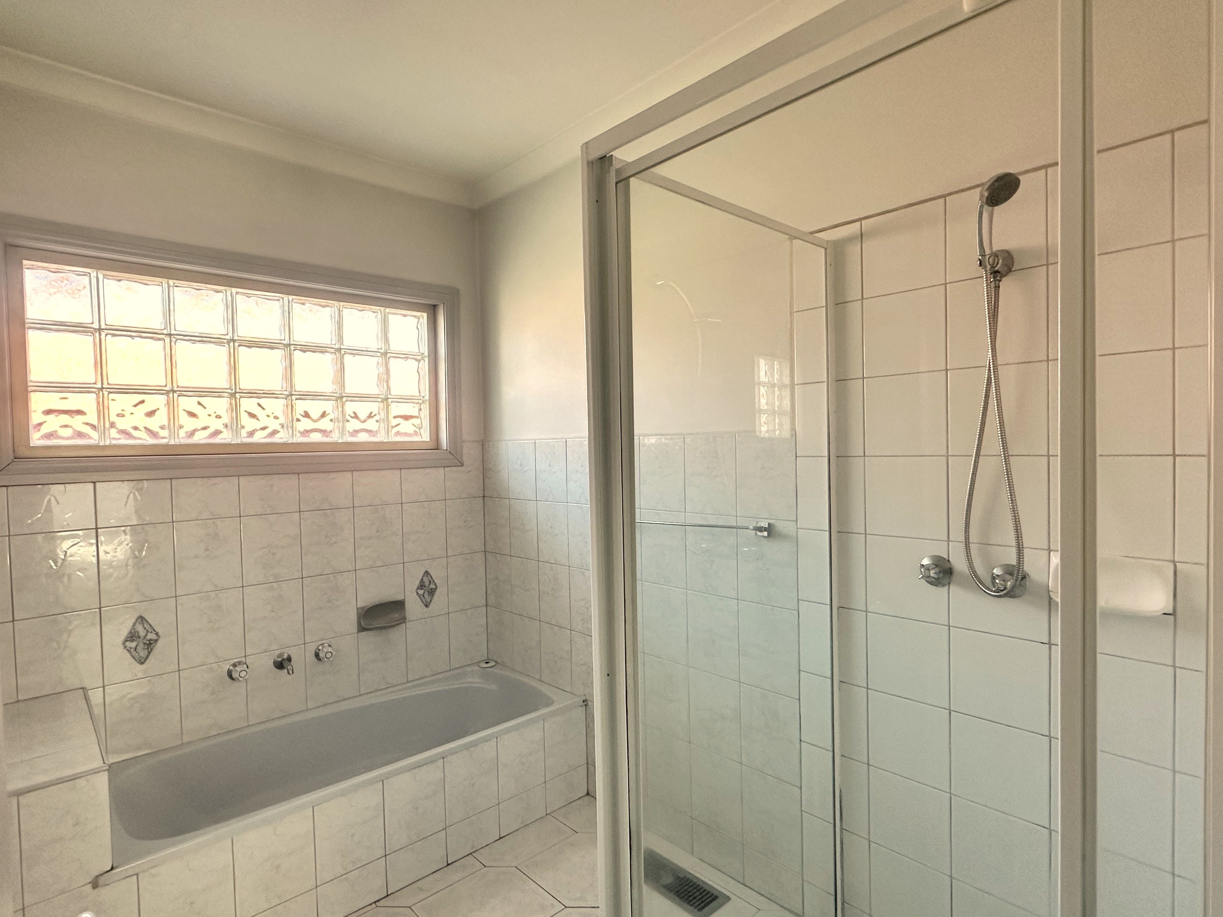2/76C Purinuan Road — photo 10 of 13
