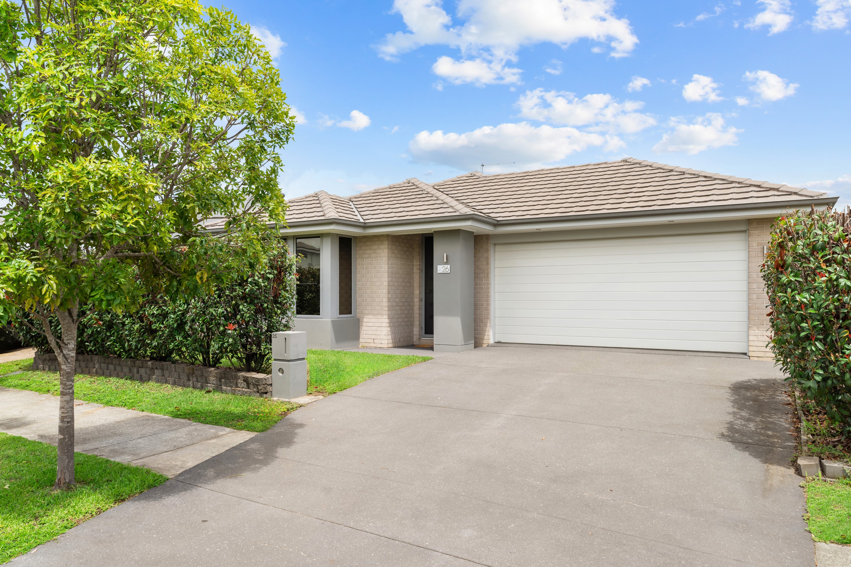 26 Greenview Avenue, South Ripley, QLD 4306