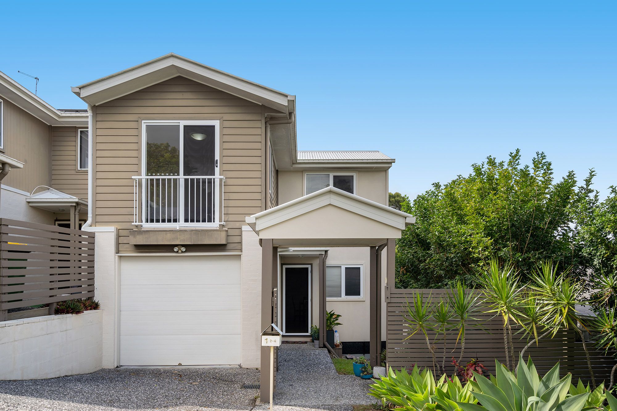 2-4 Gloucester Street, Waterford QLD 4133