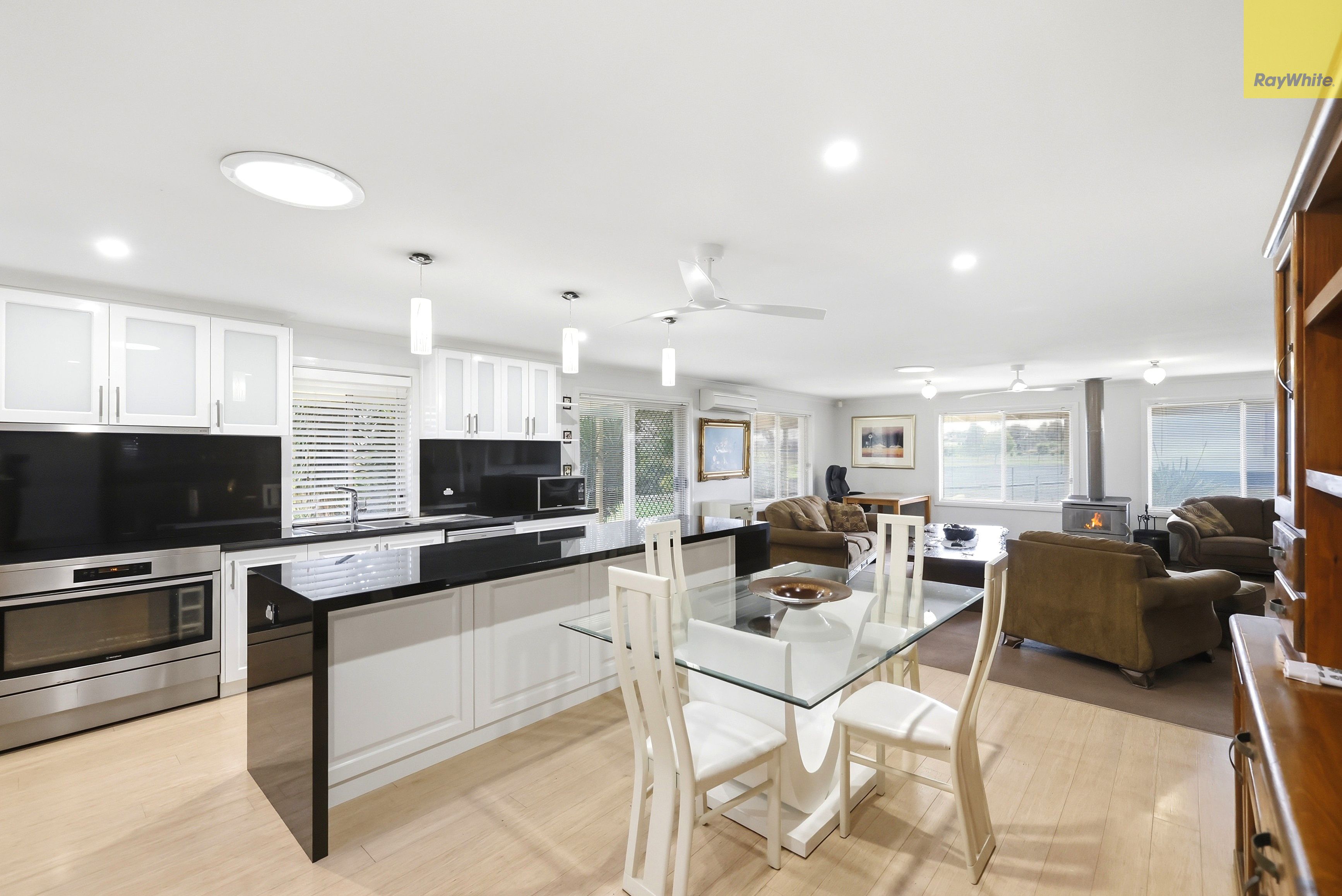 140 Flanagans Drive — photo 5 of 26