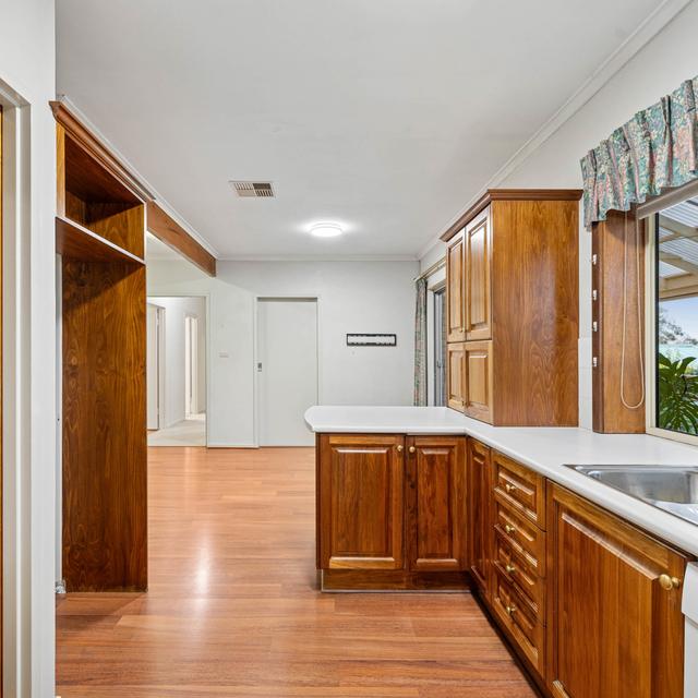 Sprigg Rd Crafers 34 Spring Gully Road, Crafers, SA 5152 - Sold House - Ray White Mount ...