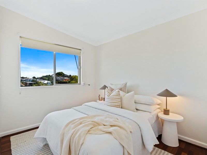 4/104 Henderson Street — photo 12 of 19