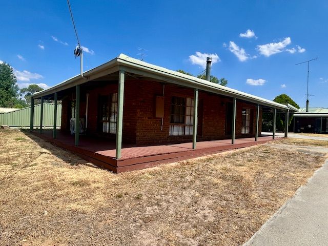 2/77 Wright Street, Heathcote, VIC 3523