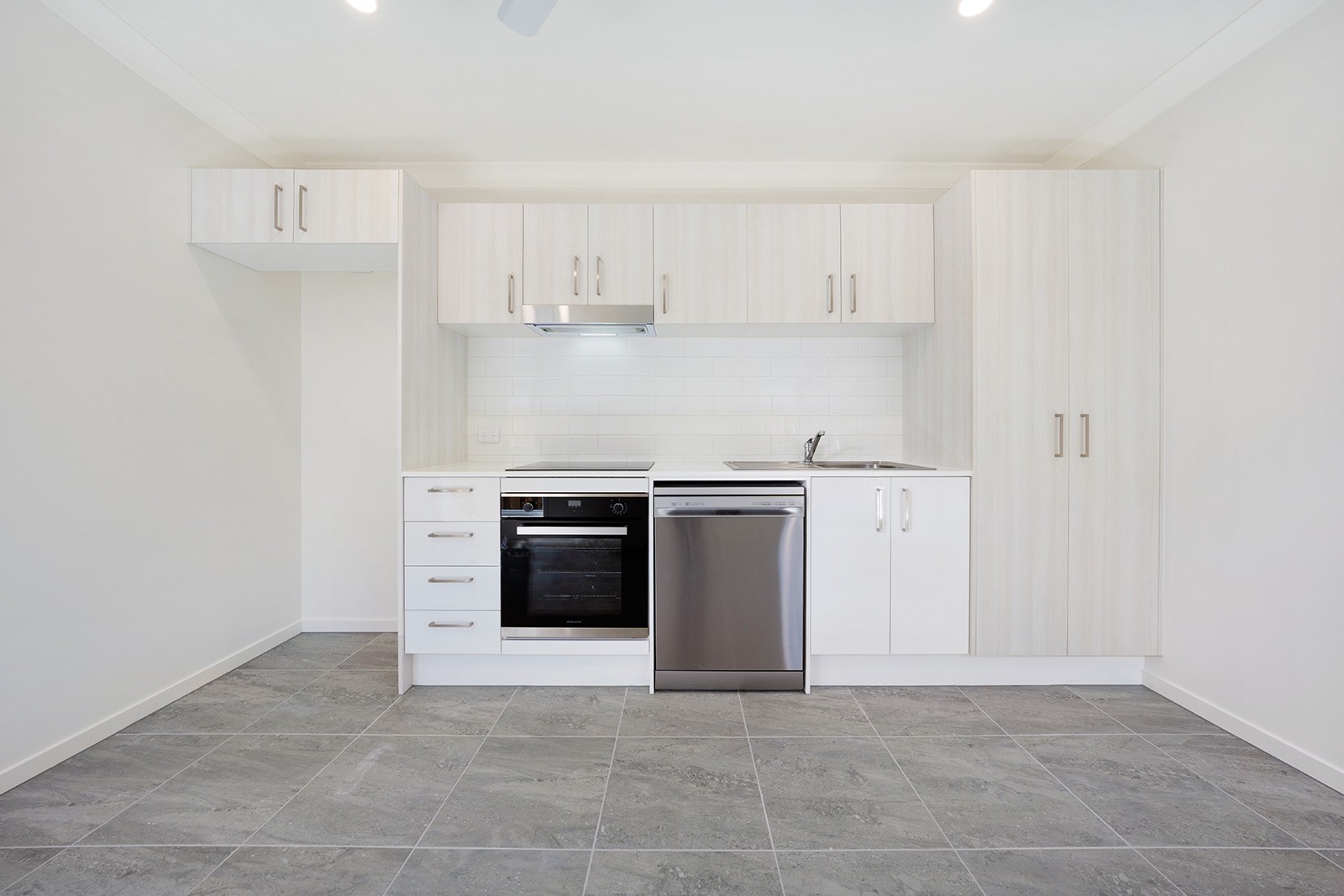 15B Halcyon Street, Morayfield, QLD 4506