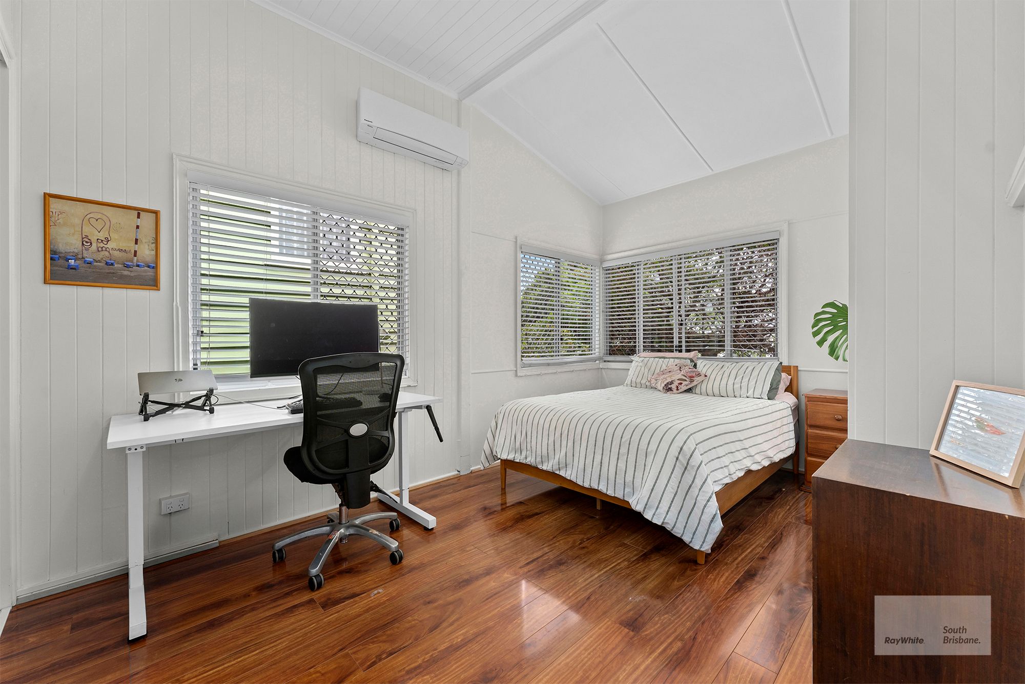 33 Princhester Street — photo 6 of 23