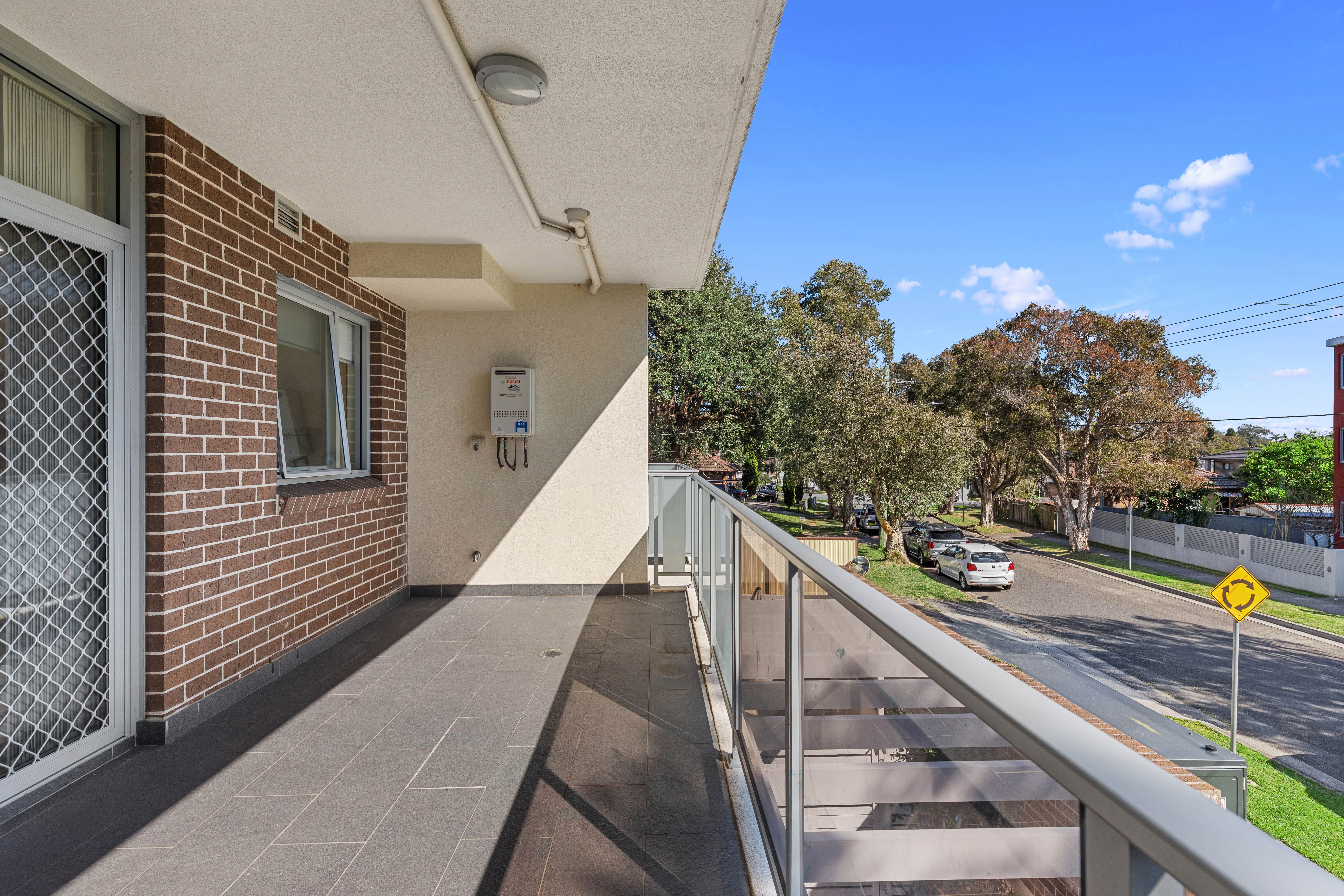 6/5-7 Richards Avenue — photo 9 of 11