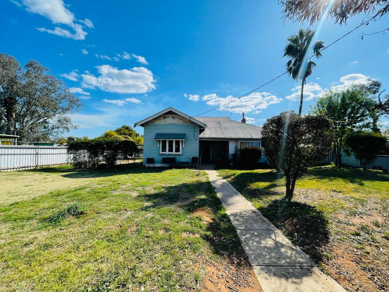 20 Melrose Street, Condobolin, NSW 2877
