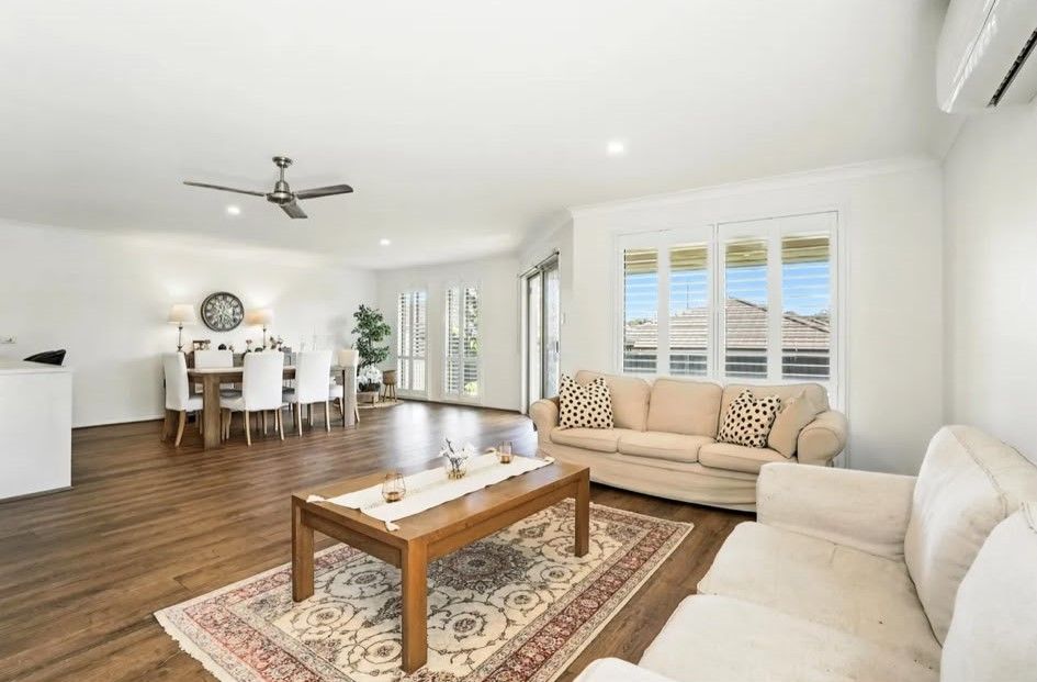 19 Server Avenue, JORDAN SPRINGS, NSW 2747